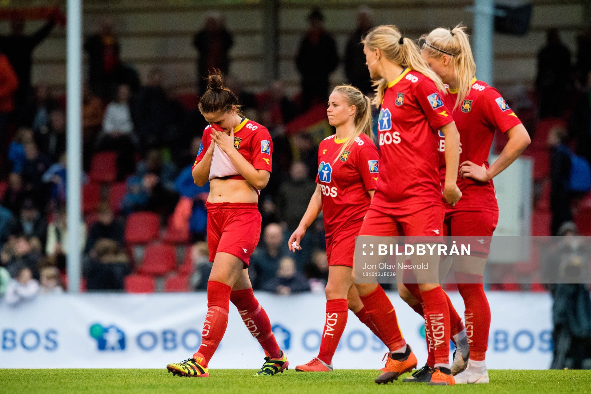 The players of Røa look dejected