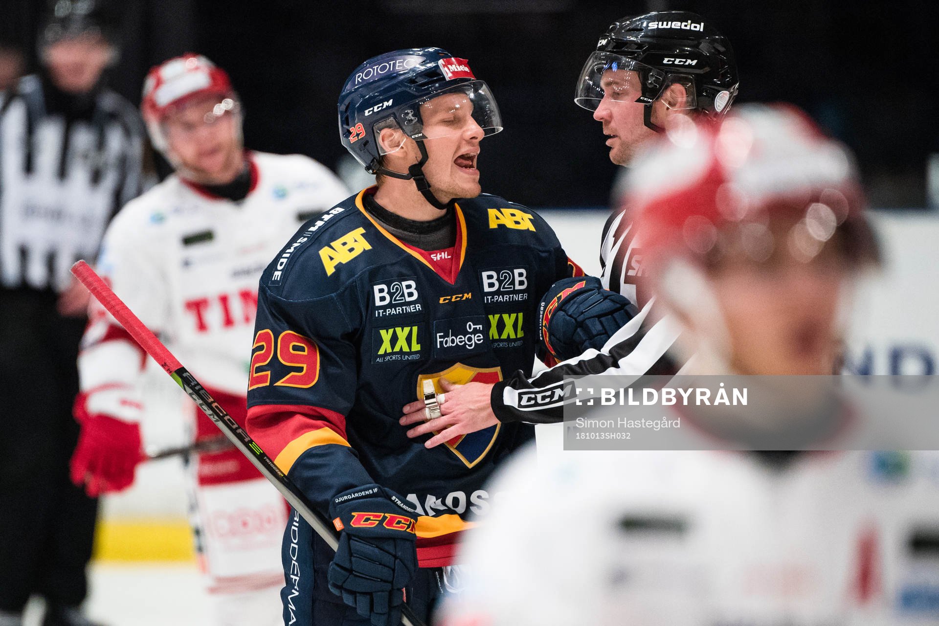 Djurgårdens Sebastian Strandberg reagerar påg domslut
