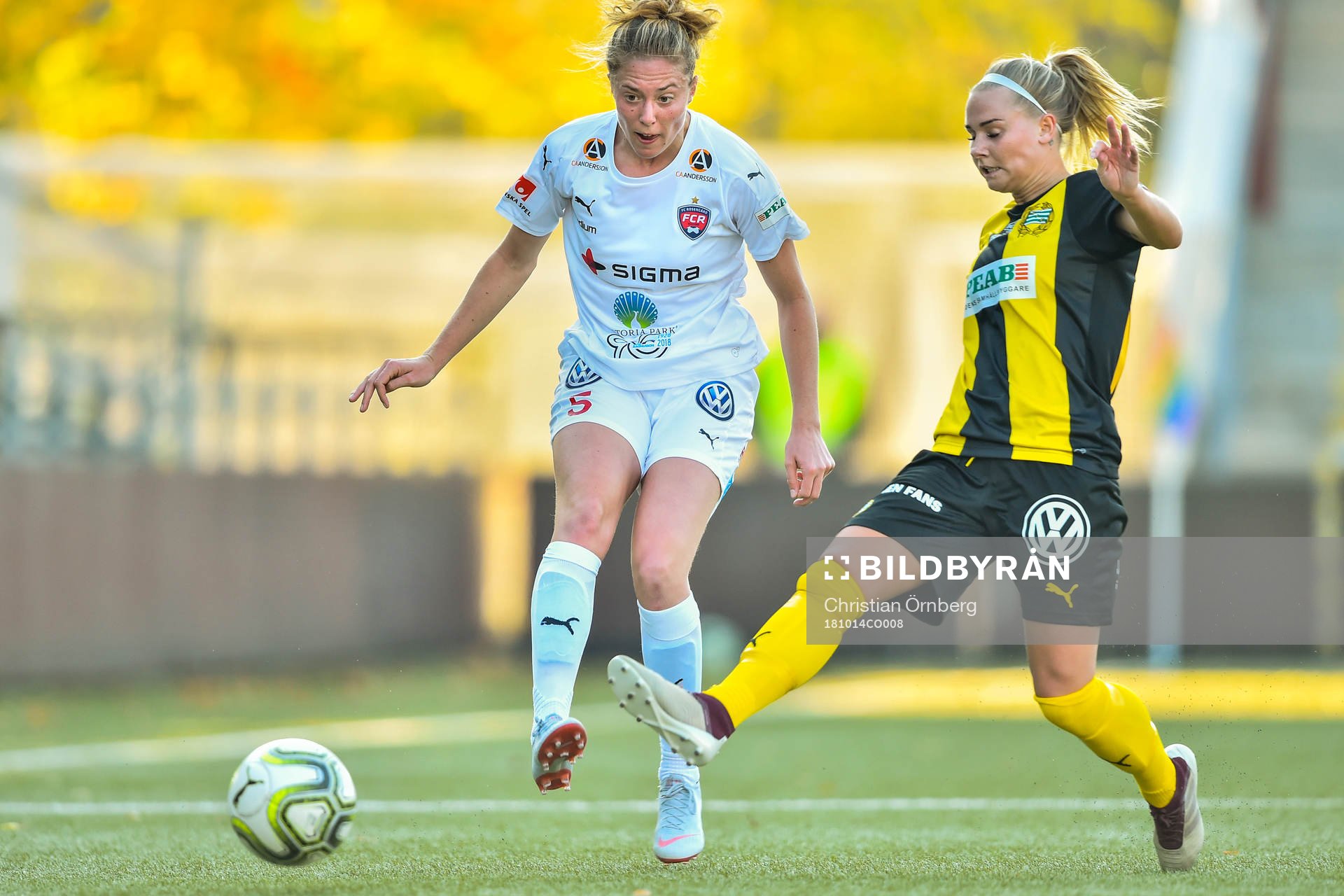 Rosengårds Celia Jimenez Delgado och Hammarbys Emma Jansson