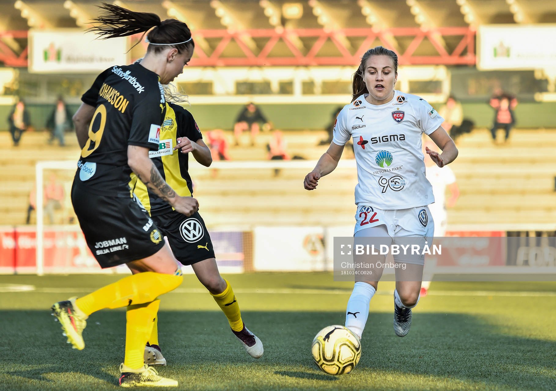 Hammarbys Amanda Johansson och Rosengårds Fiona Brown