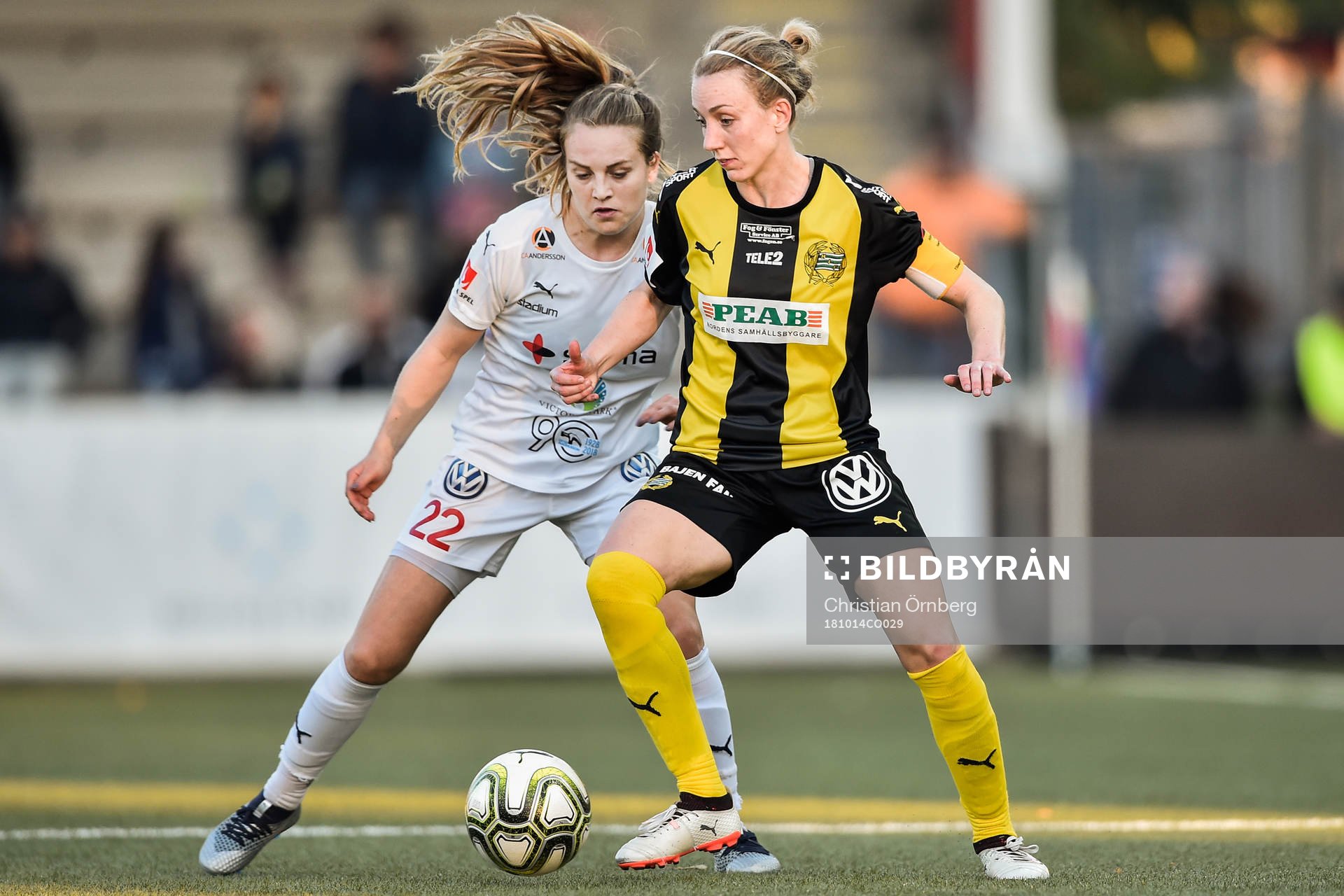 Rosengårds Fiona Brown och Hammarbys Olga Ekblom