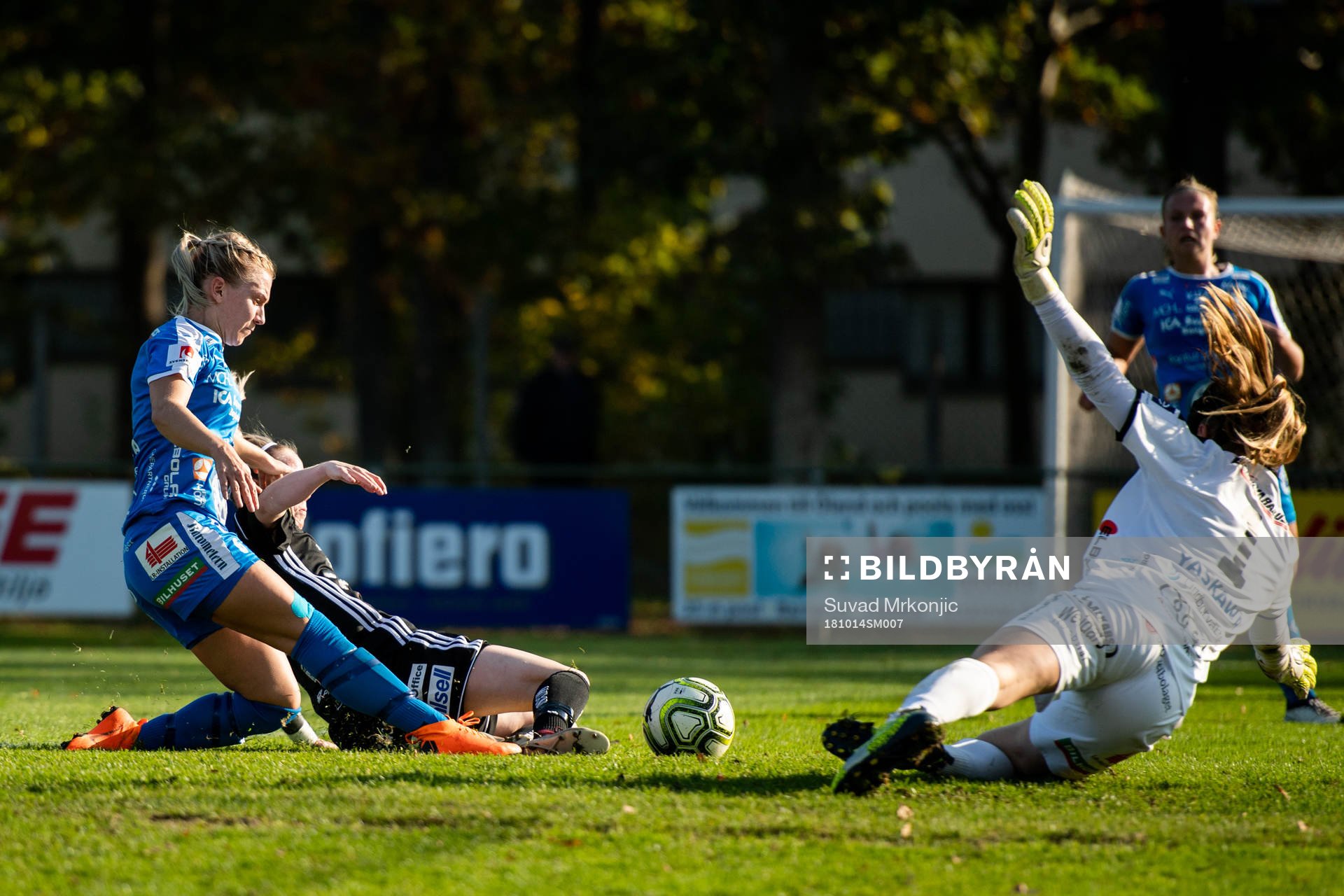 Piteås Cecilia Edlund och IFK Kalmars Maja Träff Williams