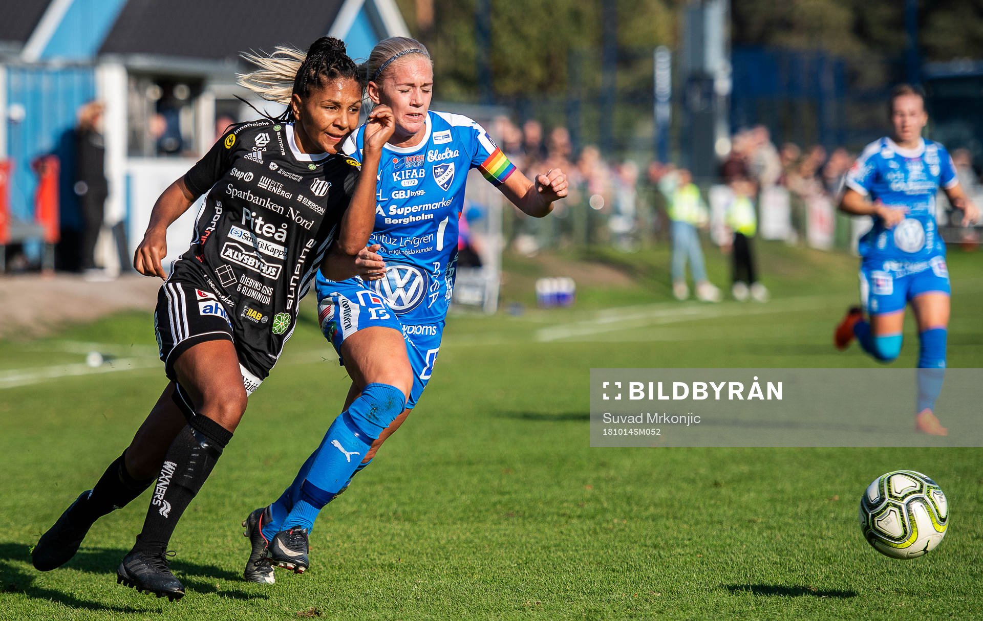 IFK Kalmars Elsa Karlsson och Piteås Madelen Janogy