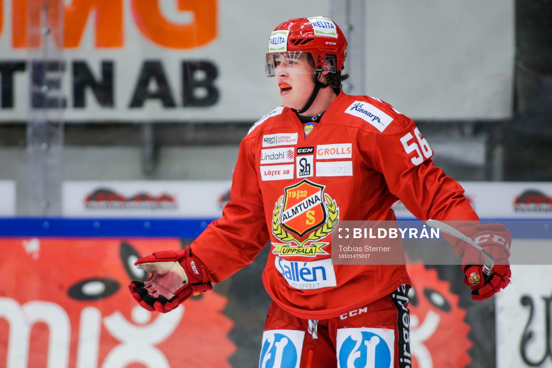 Almtunas Alexander Lunsjö jublar