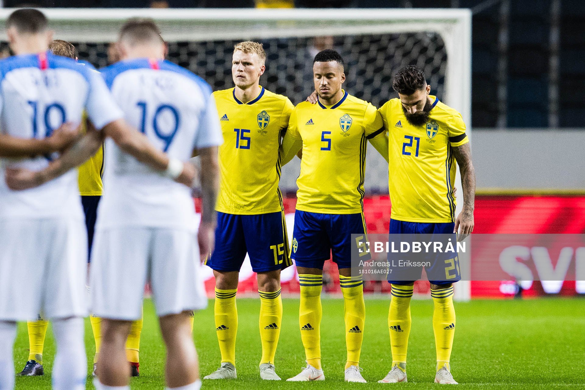 Oscar Hiljemark, Martin Olsson and Jimmy Durmaz of Sweden