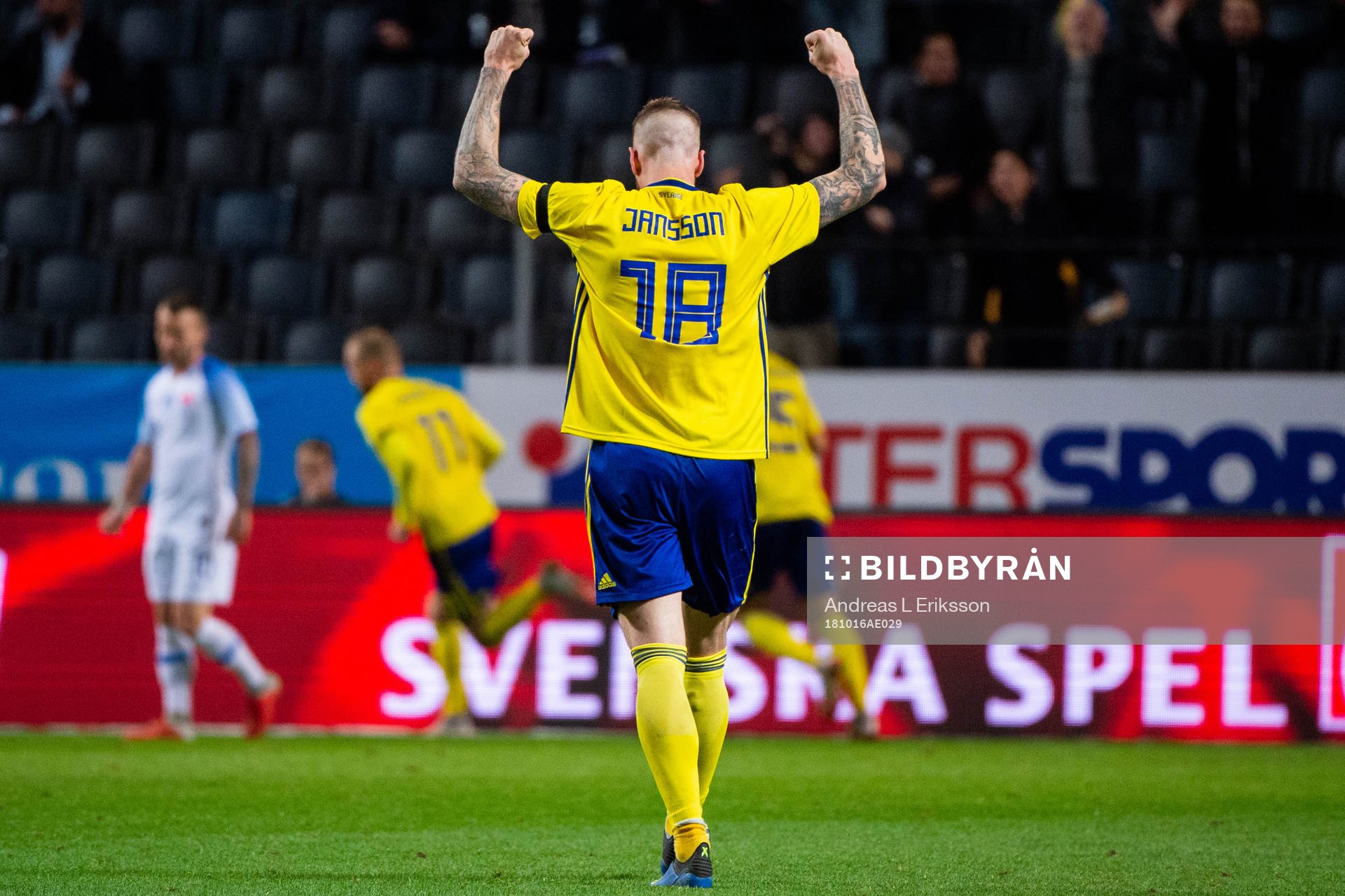 Pontus Jansson of Sweden celebrates