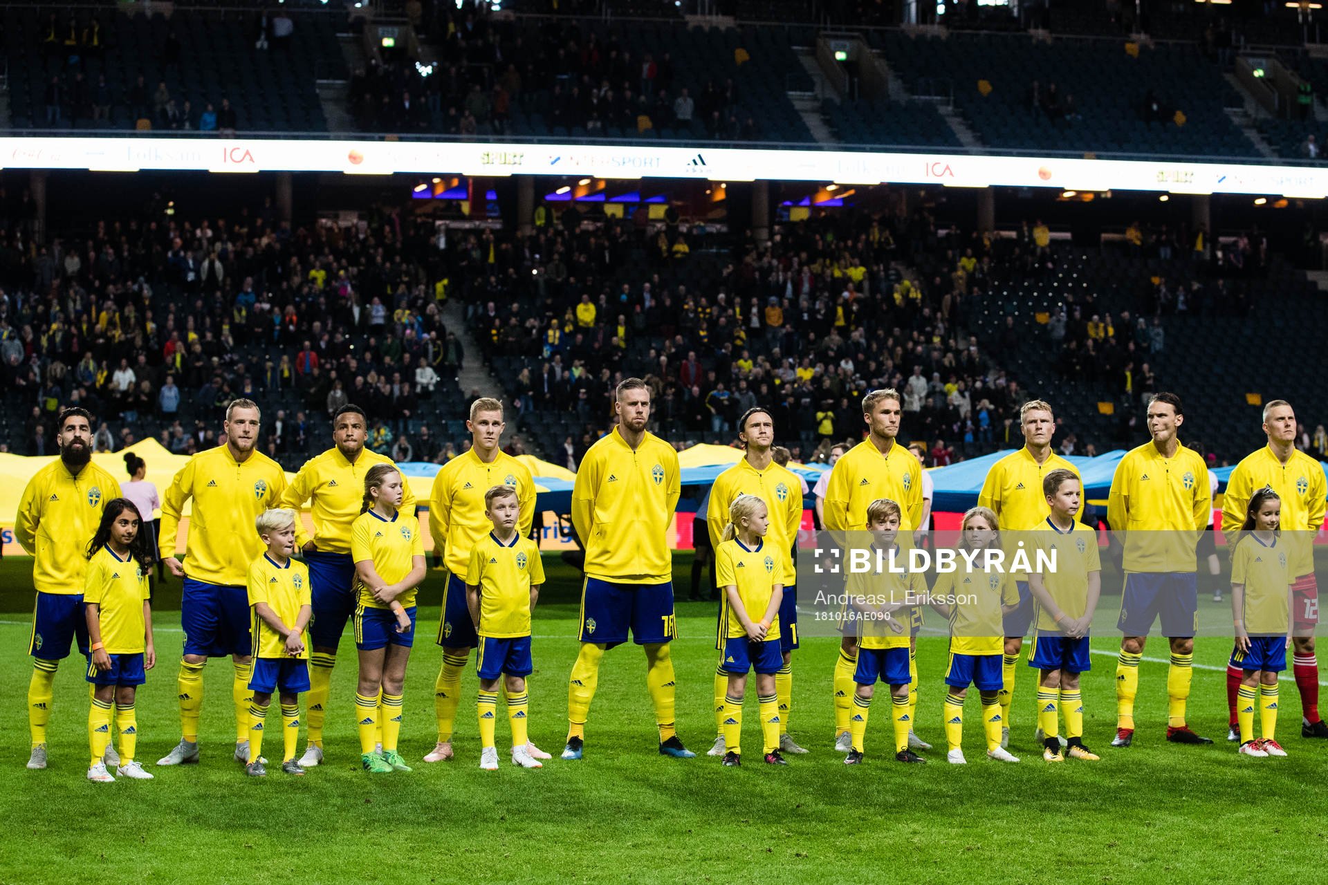 Players of Sweden with kids prior the the international