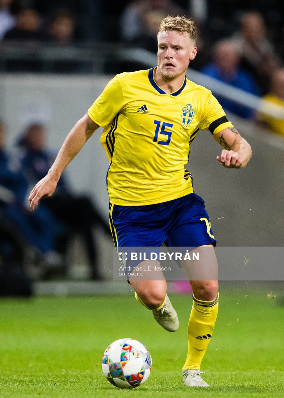 Oscar Hiljemark of Sweden