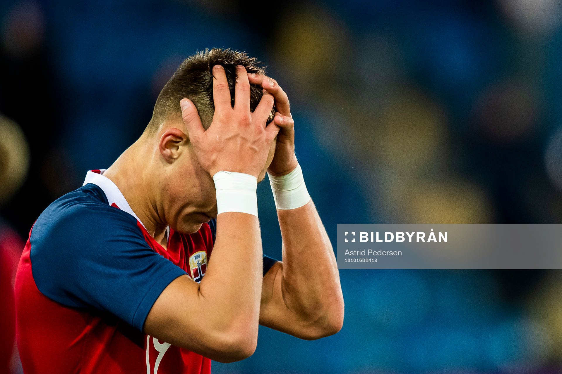 Leo Skiri Østigård of Norway looks dejected
