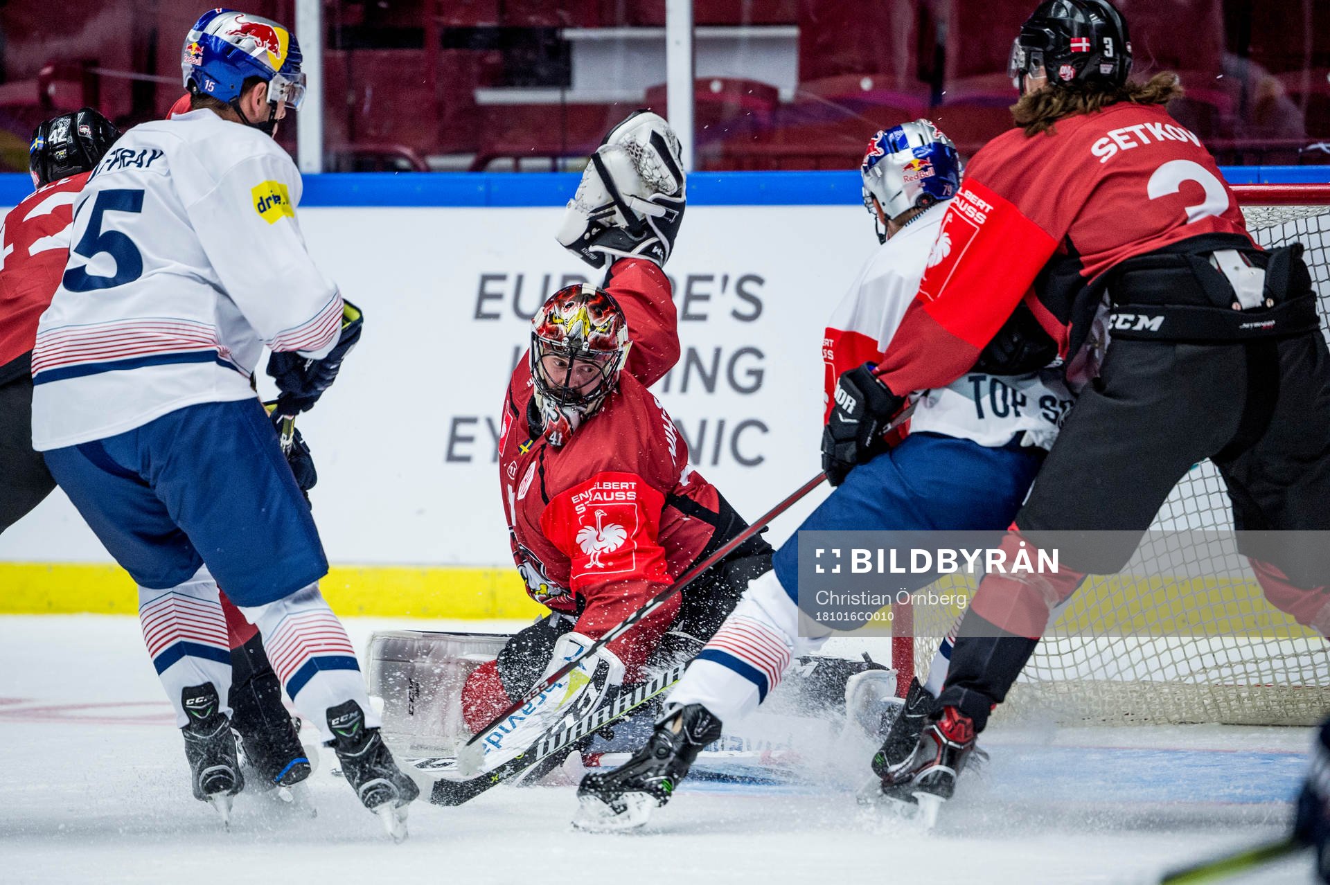 Goalkeeper Cristopher Nihlstorp of Malmö Redhawks