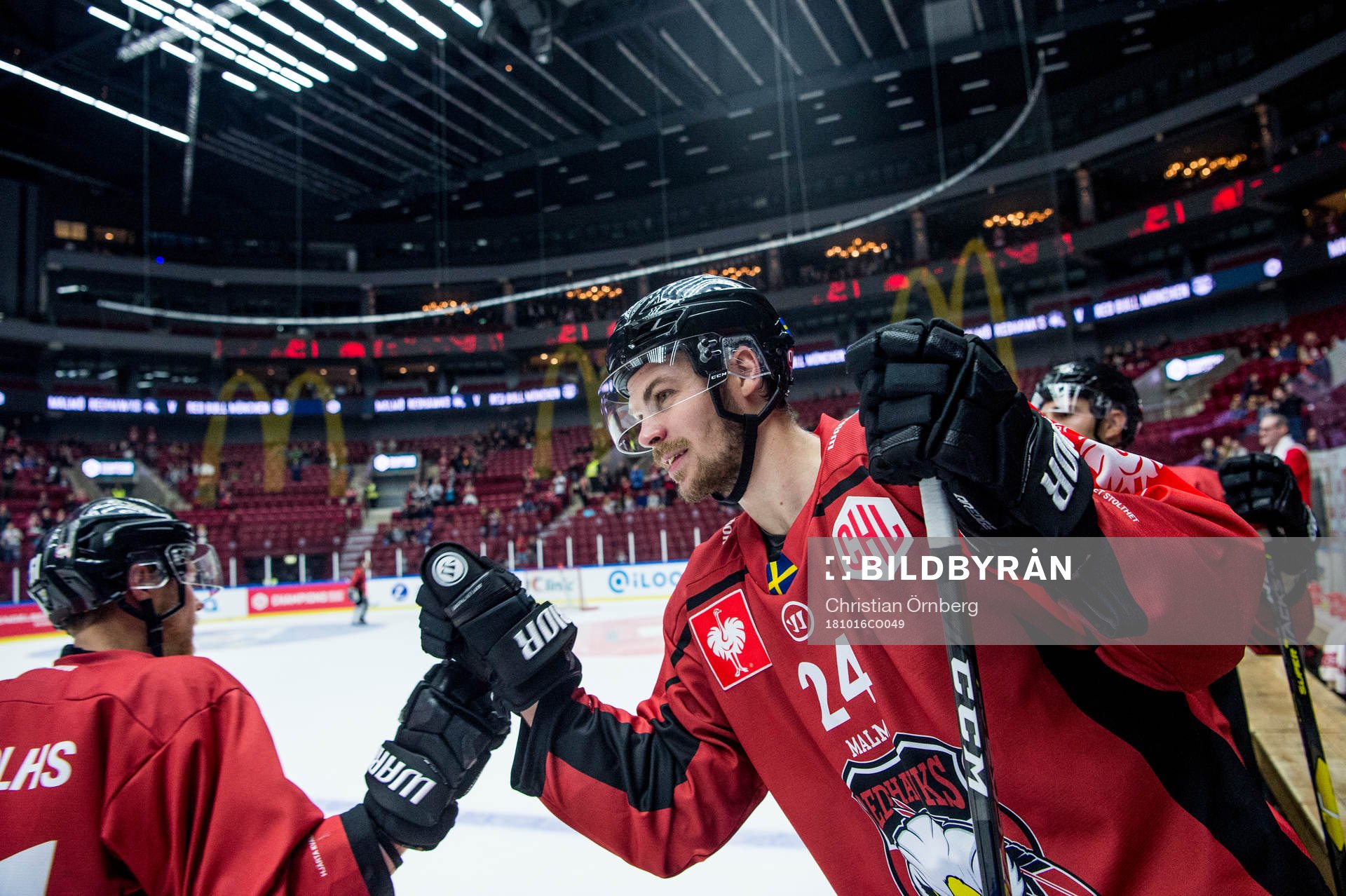 Emil Molin and Martin Janolhs of Malmö Redhawks celebrates