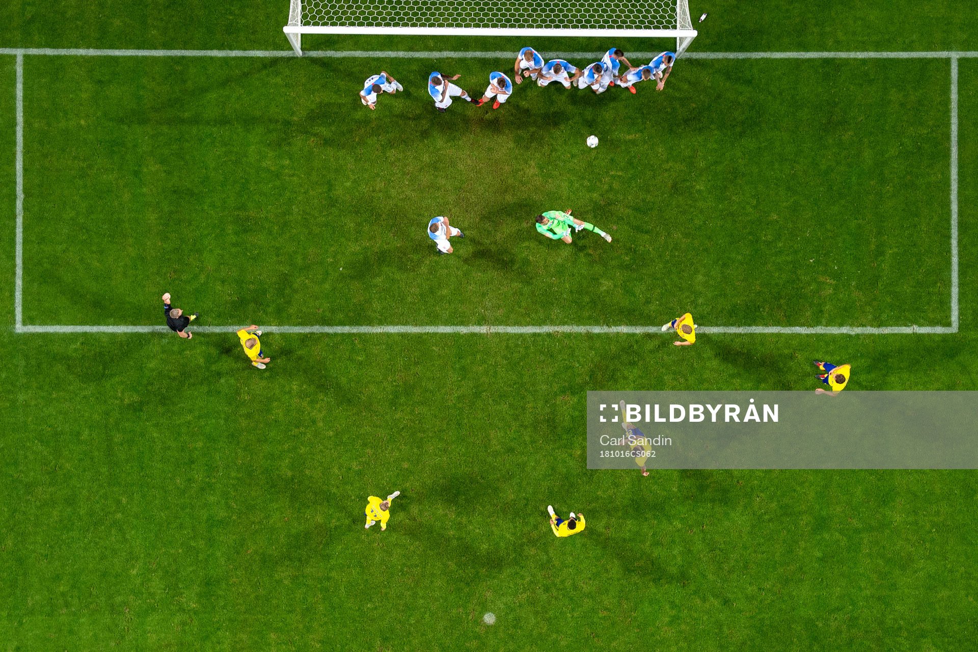 Jimmy Durmaz of Sweden shoots a free kick against