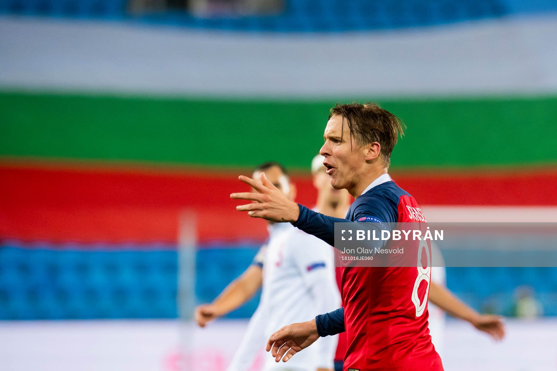 Stefan Johansen of Norway reacts