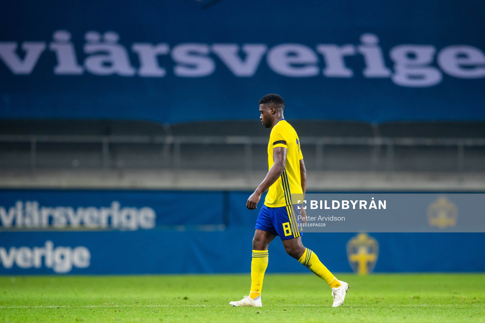 Isak Ssewankambo of Sweden leaves the pitch after receiving a red card during the UEFA European Under-21 Qualifier match between Sweden and Belgium on October 16, 2018 in Kalmar.