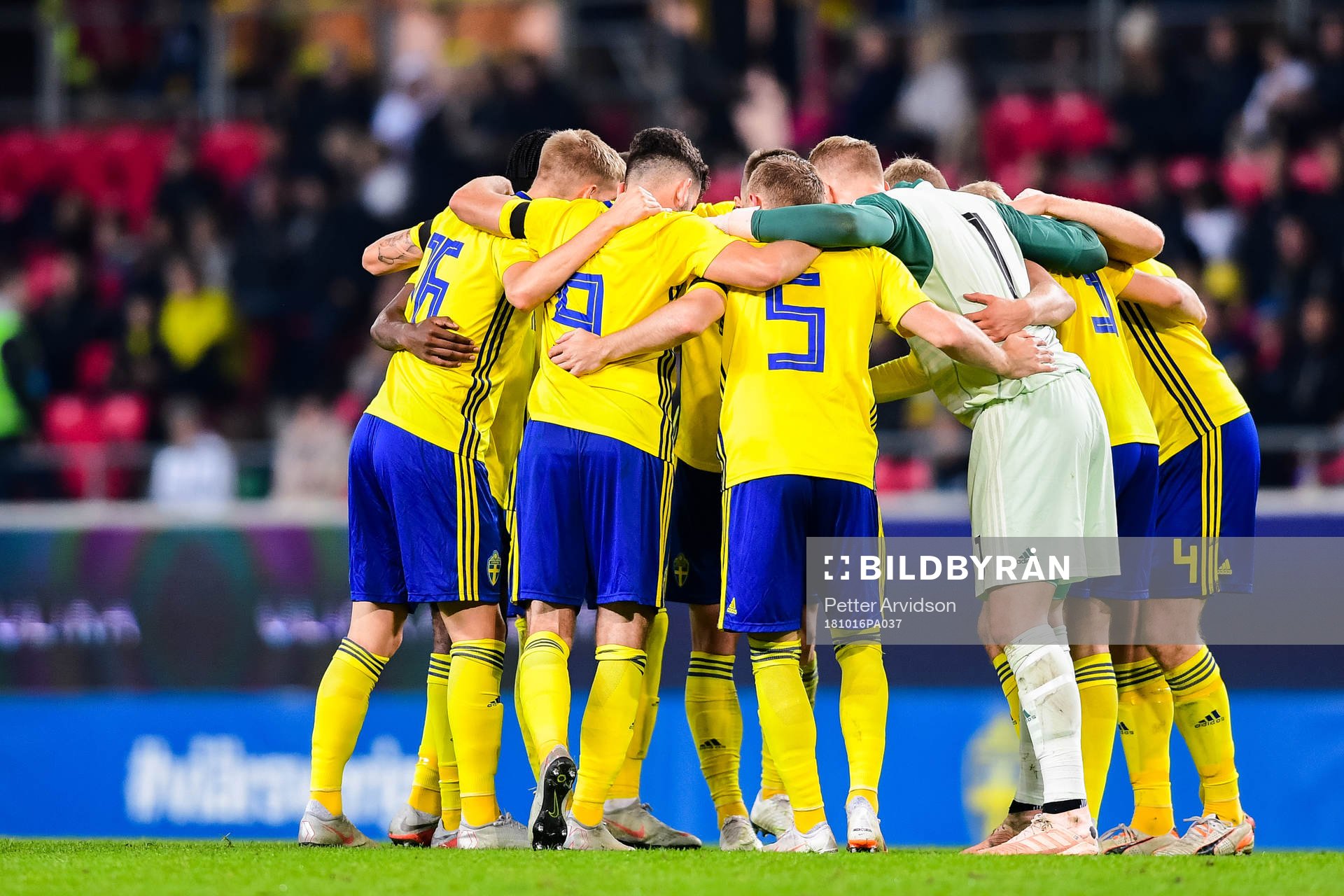 Played of Sweden gathers