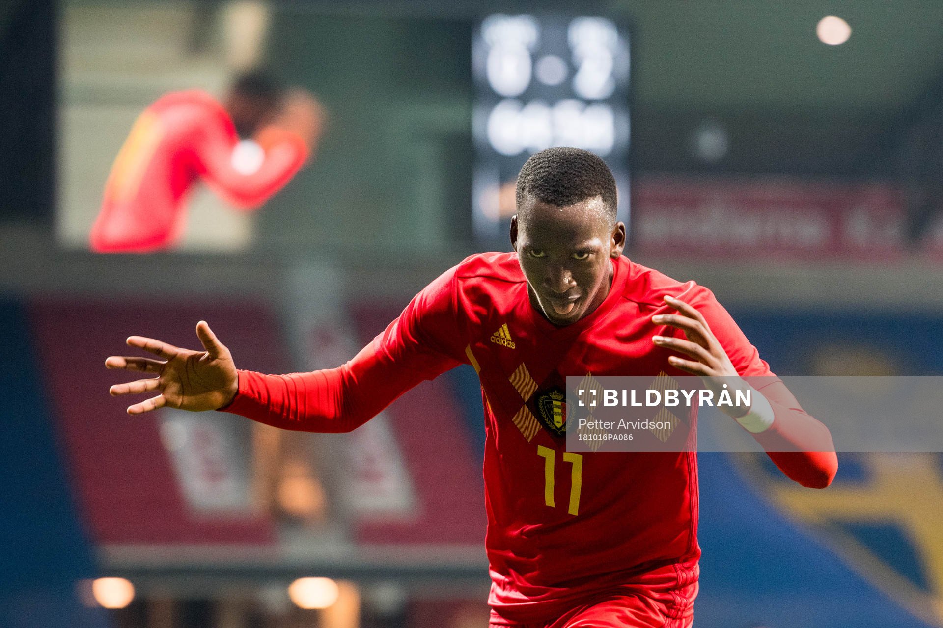 Dodi Lukabakio of Belgium celebrates