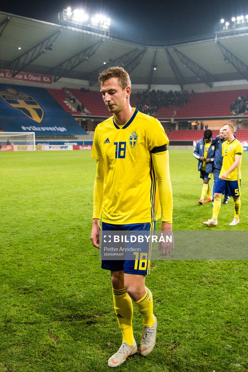 Gustaf Nilsson of Sweden looks dejected