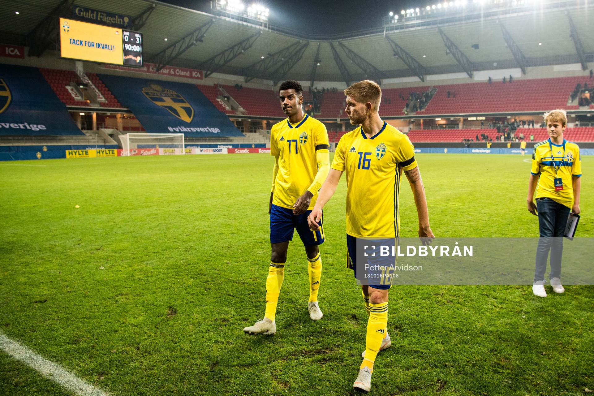 Alexander Isak and Anton Saletros of Sweden looks dejected