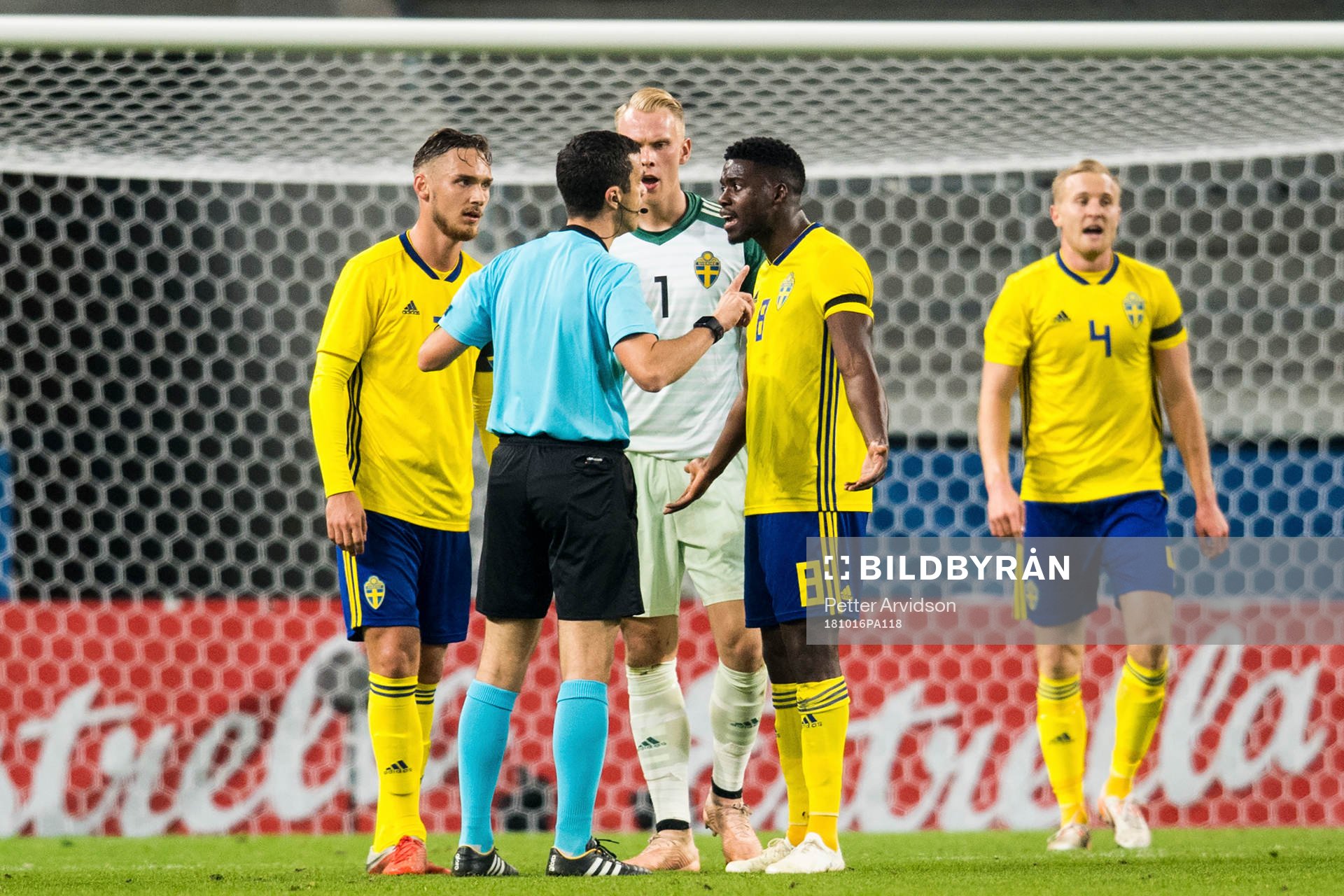 Linus Wahlqvist, goalkeeper Pontus Dahlberg and Isak