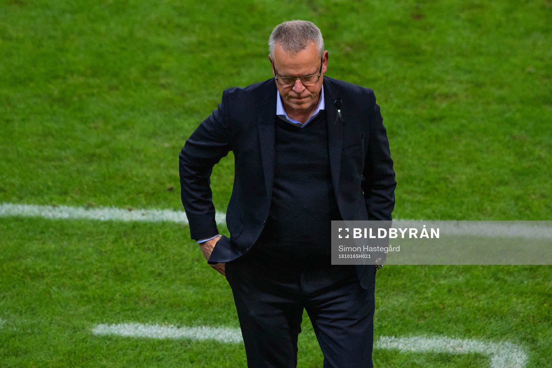 head coach Janne Andersson of Sweden