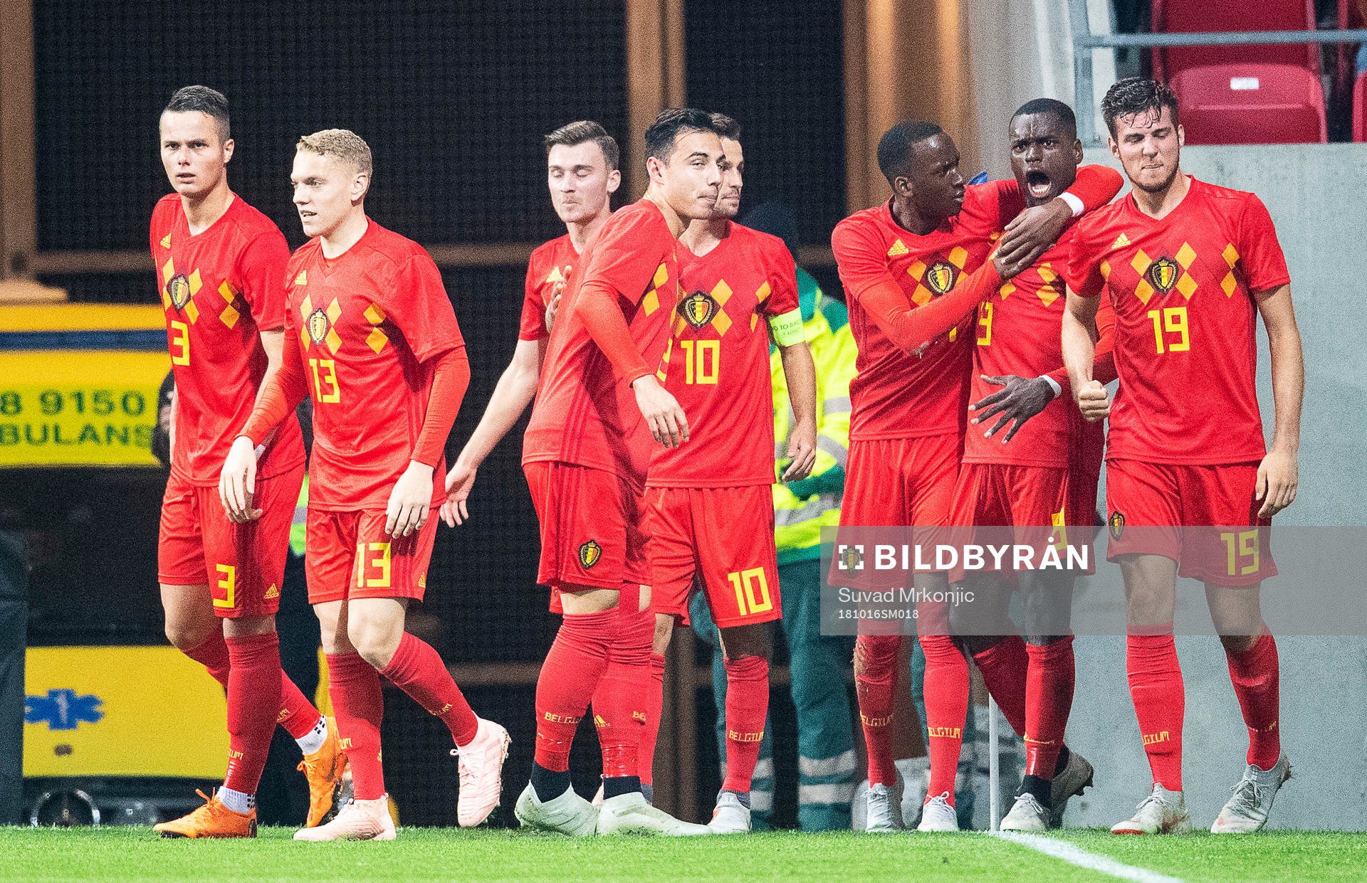 Nany Dimata of Belgium jubilates