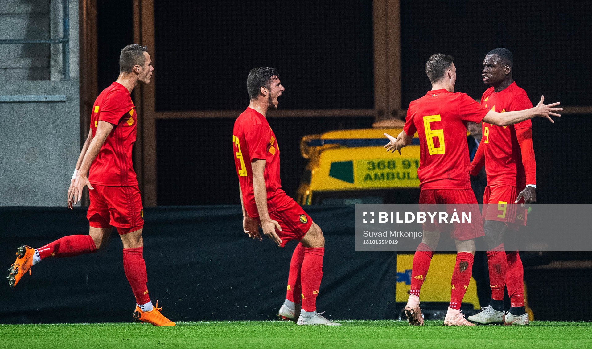 Nany Dimata of Belgium jubilates