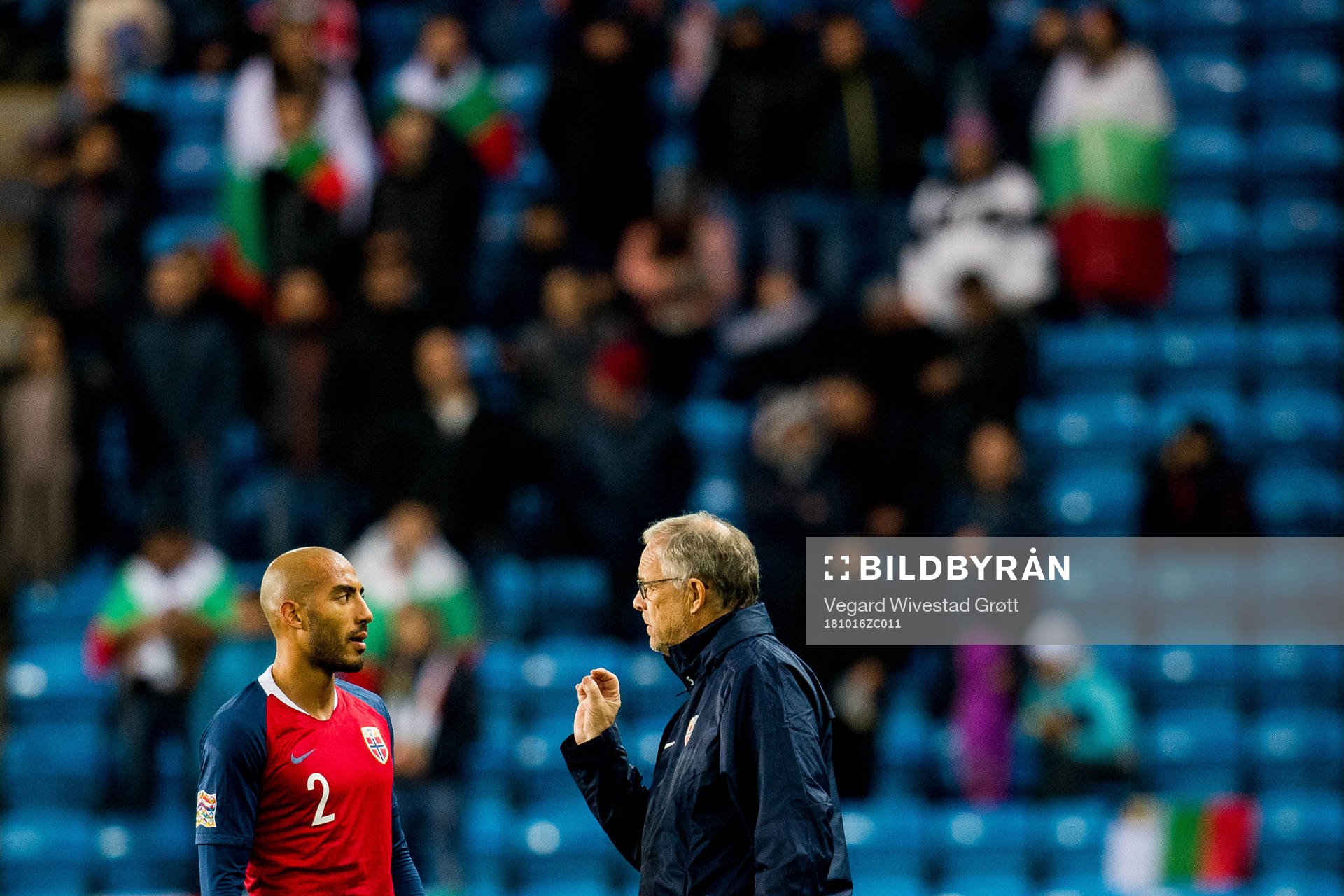 Haitam Aleesami and Lars Lagerbäck, head coach of Norway