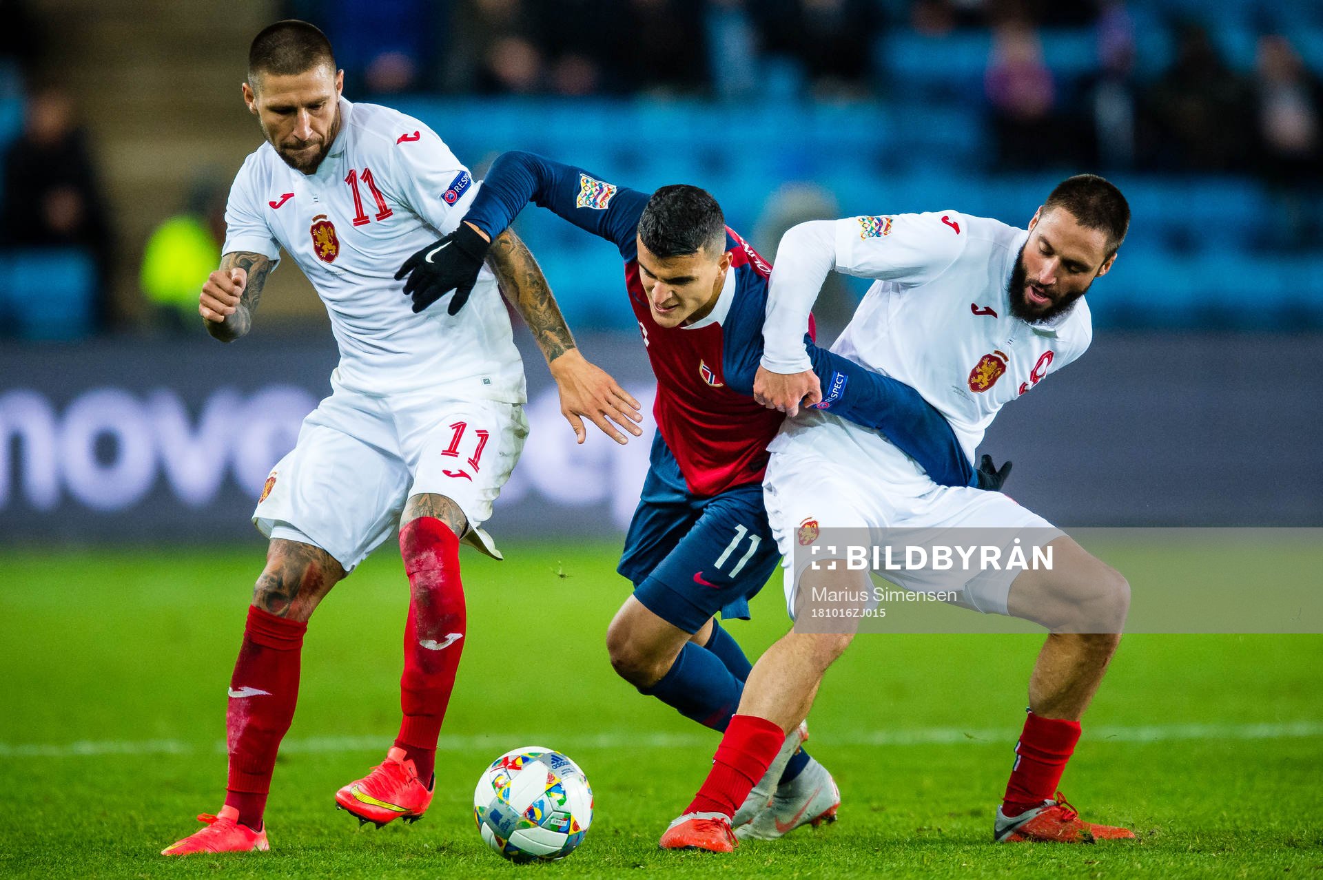 Ivan Bandalovski of Bulgaria, Mohamed Amine Elyounoussi of