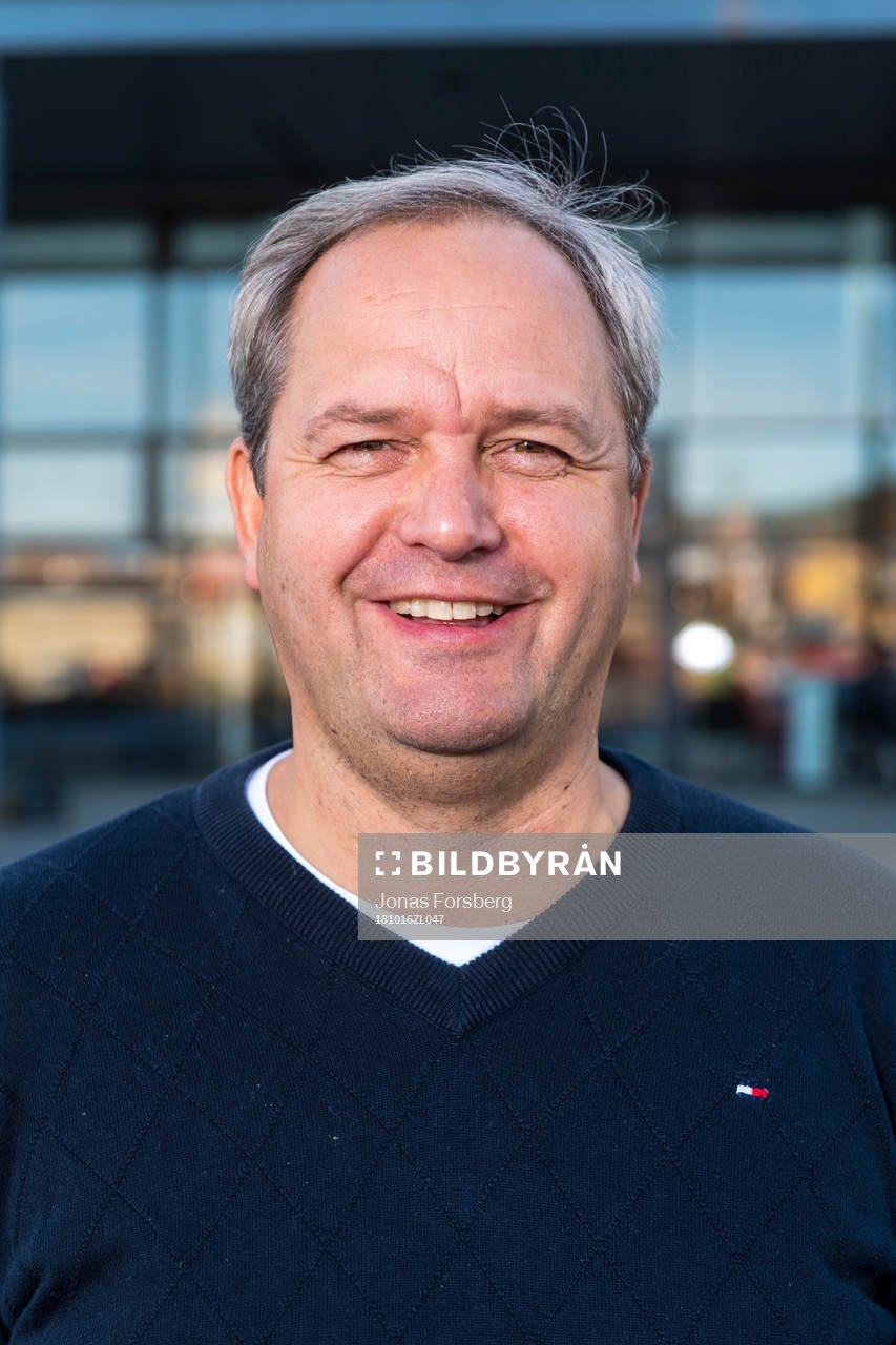 Modos sportchef Michael Sundlöv