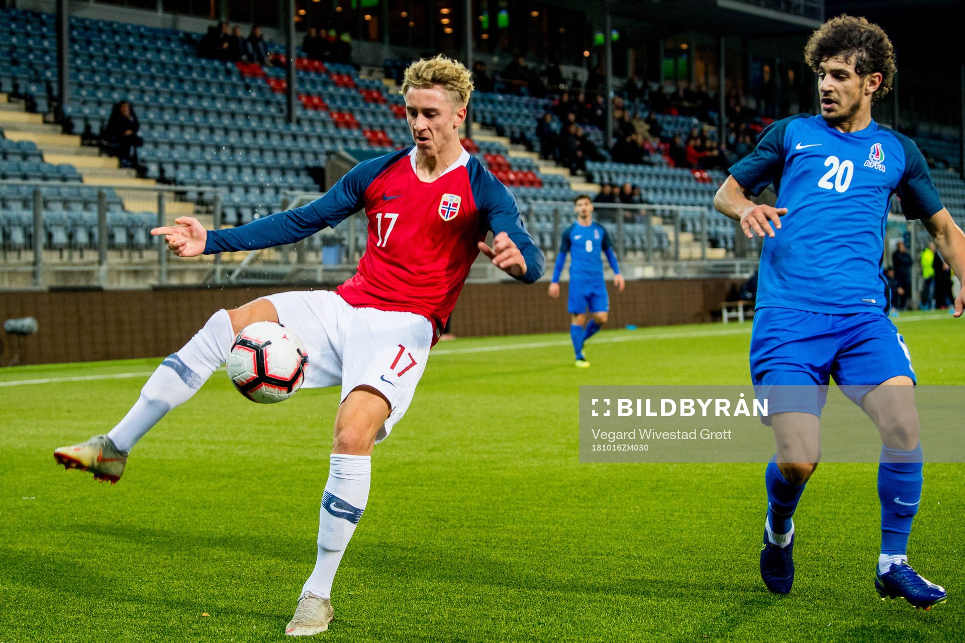 Dennis Johnsen of Norway and Yusif Nabiyev of Azerbaijan