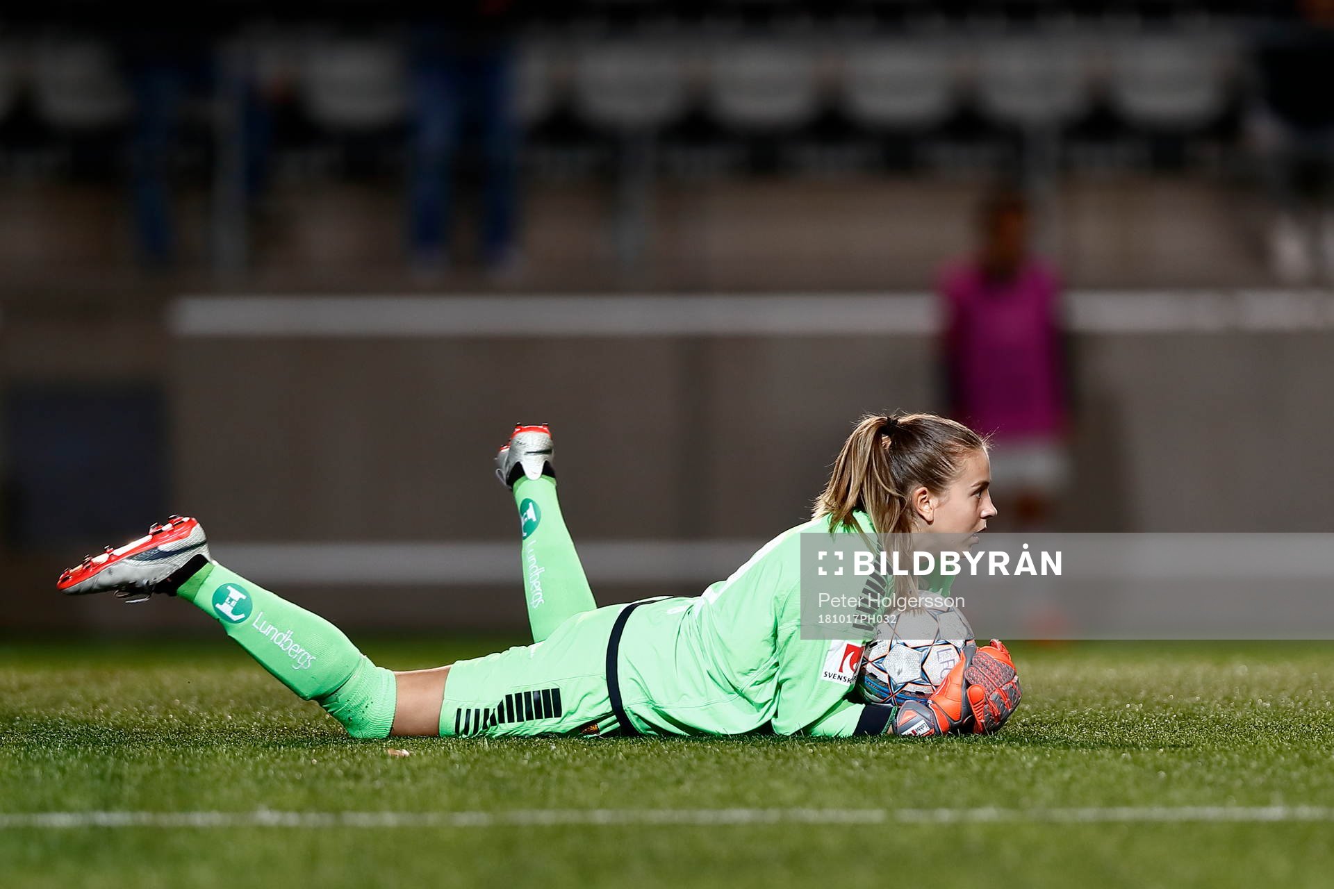 Linköpings målvakt Julia Nyström under åttondelsfinalen i Champions League mellan Linköping och PSG den 17 oktober 2018 i Linköping.