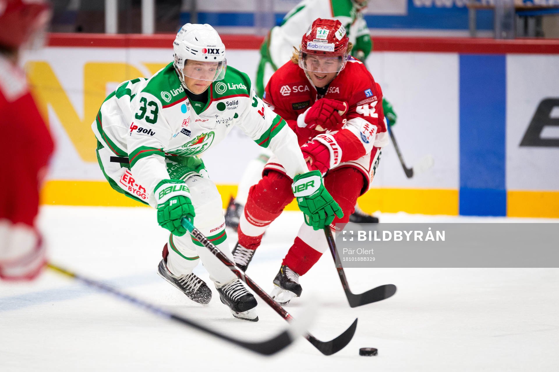 Rögles Samuel Jonsson och Timrås Oskar Drugge