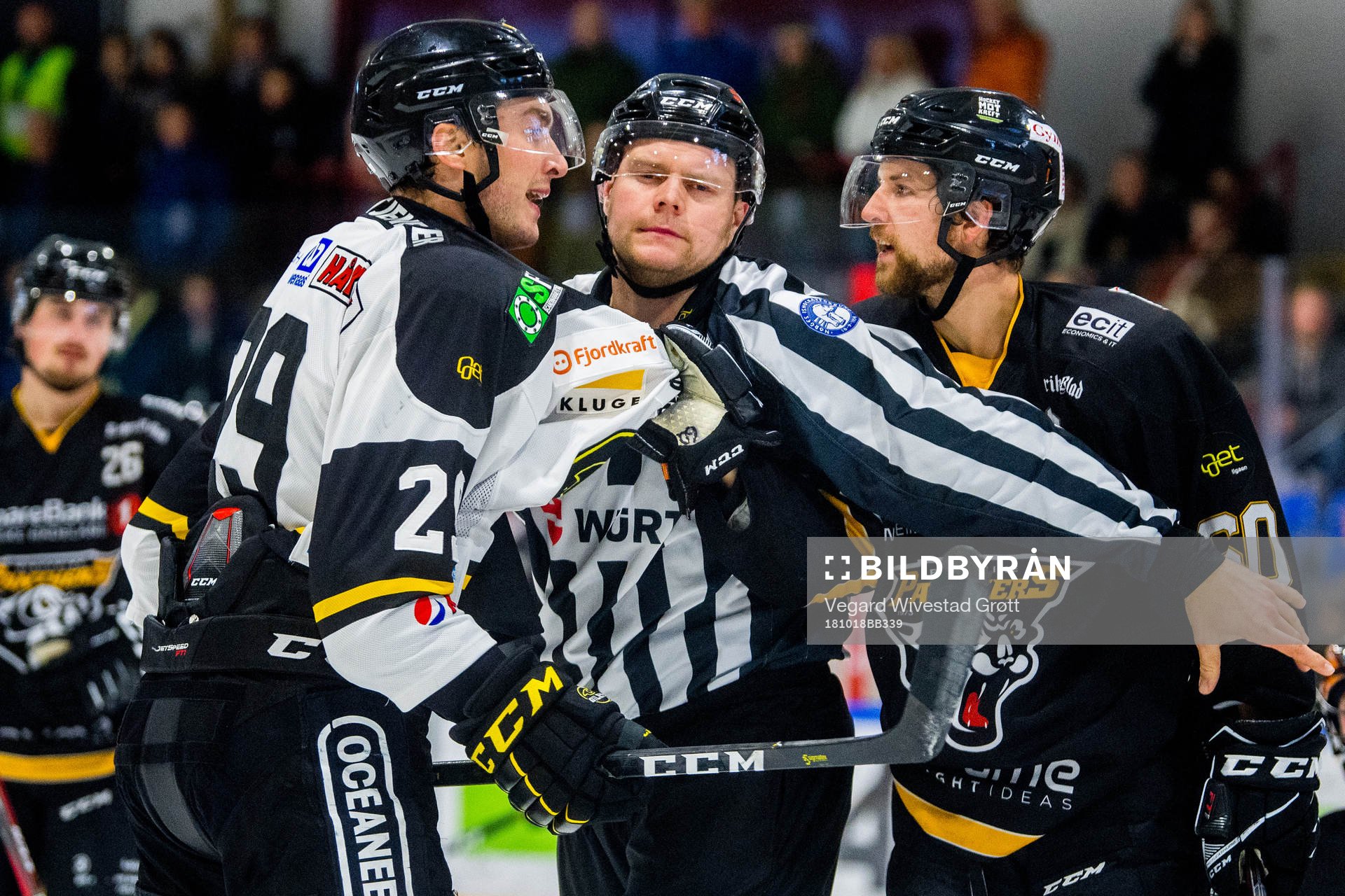 Philip Anthony Lane of Stavanger Oilers and Andreas Engblom