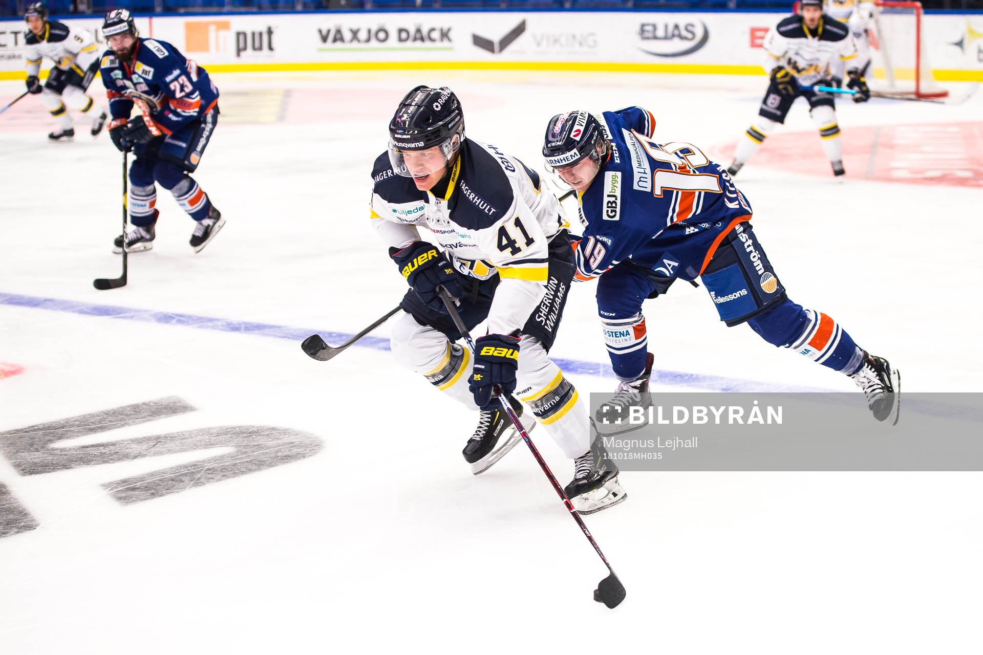 s Johan Johnsson  och Växjös Tuomas Kiiskinen