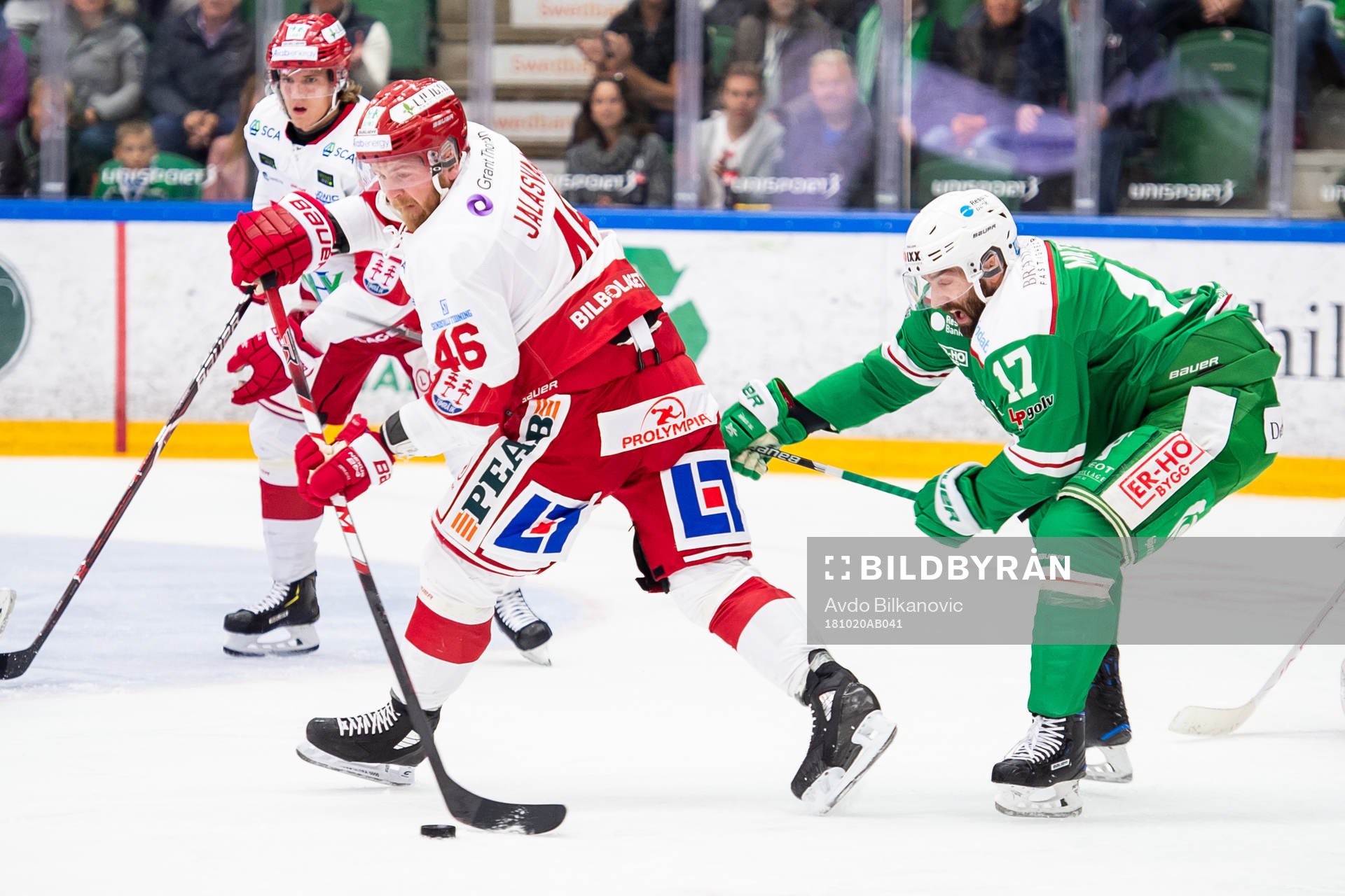 Timrås Janne Jalasvaara och Rögles Taylor Matson