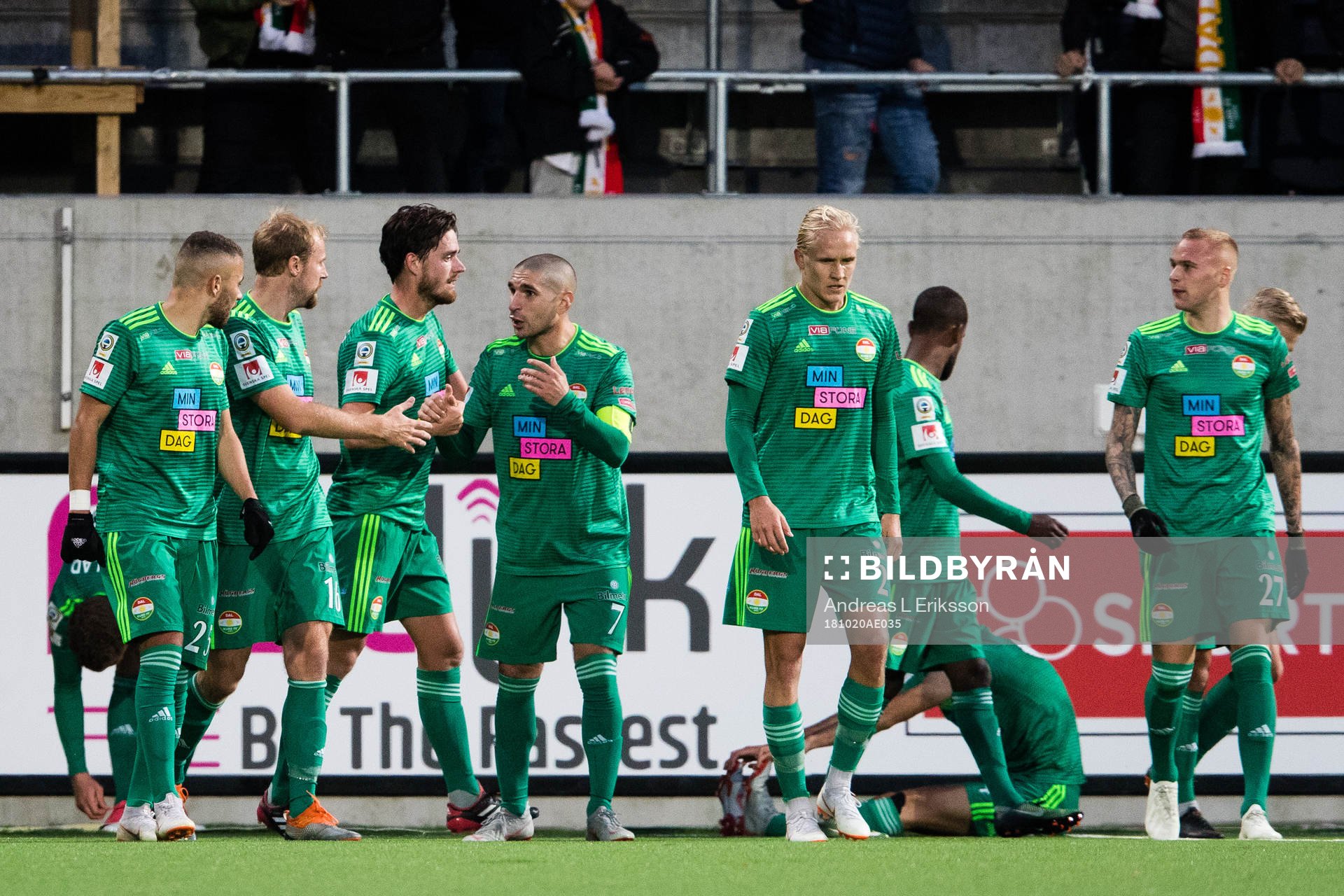 Dalkurds Robin Tranberg jublar