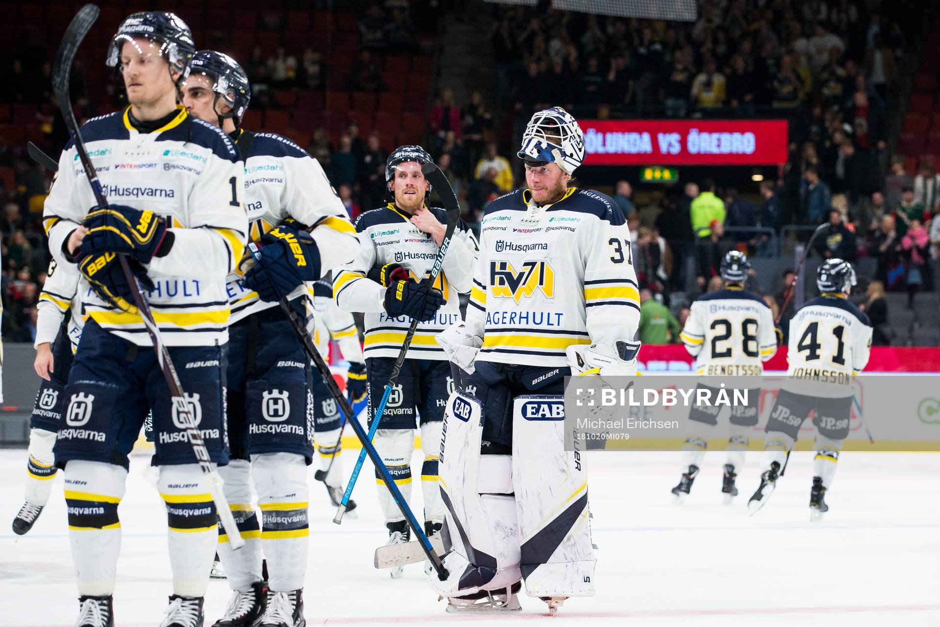 s målvakt Jonas Gunnarsson  deppar