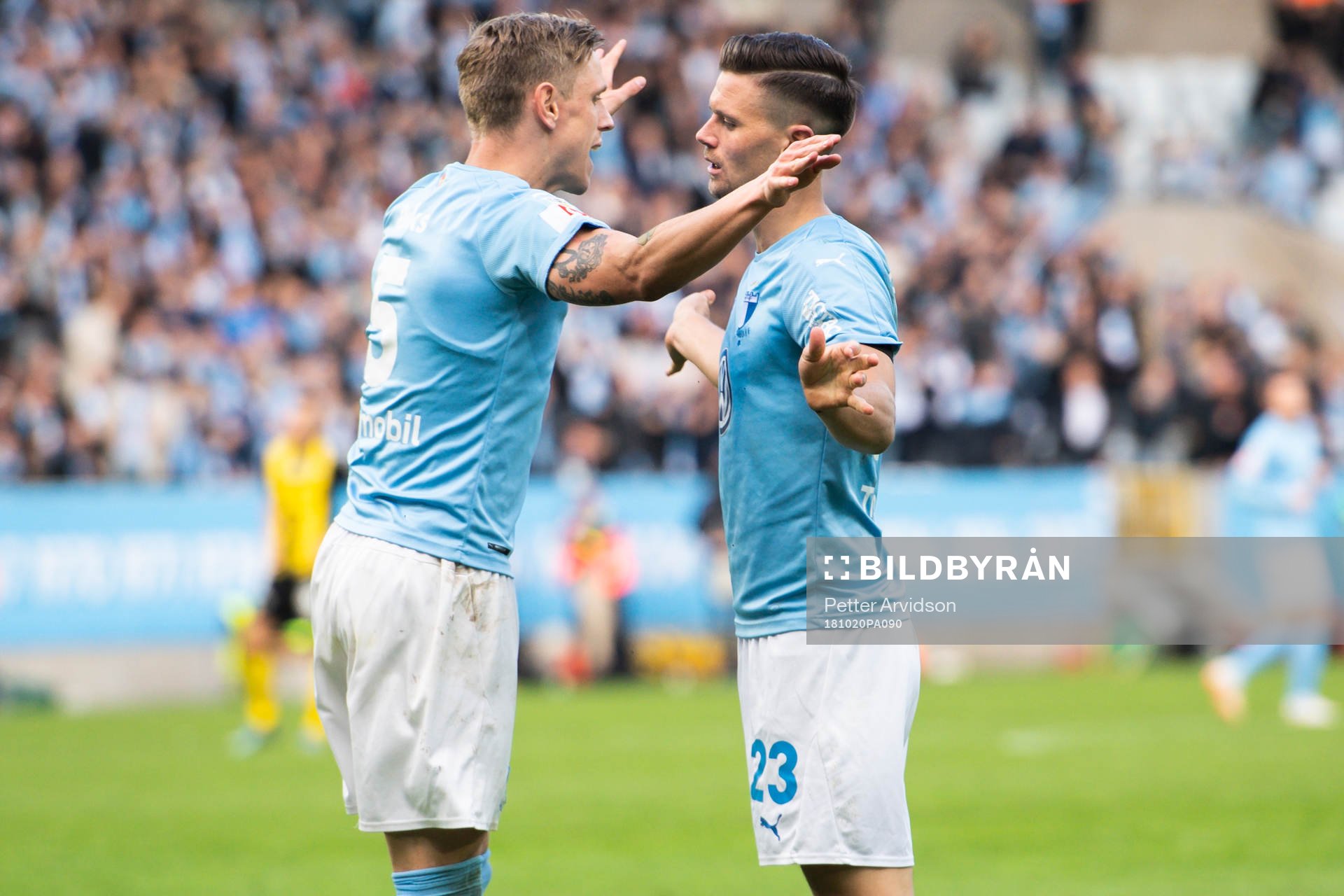Malmö FFs Marcus Antonsson jublar med Sören Rieks
