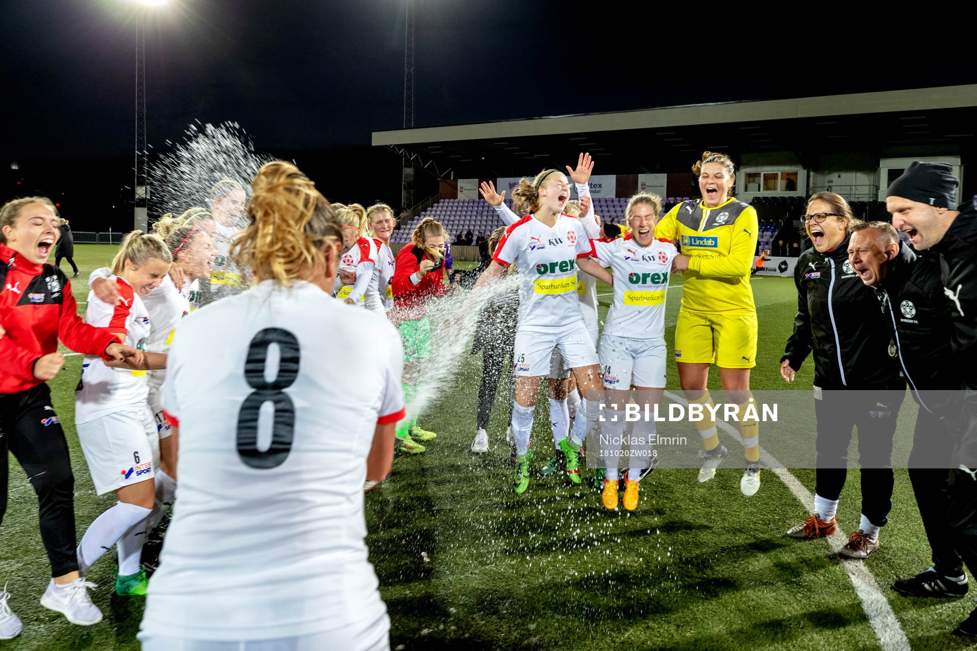 Borgebys spelare jublar