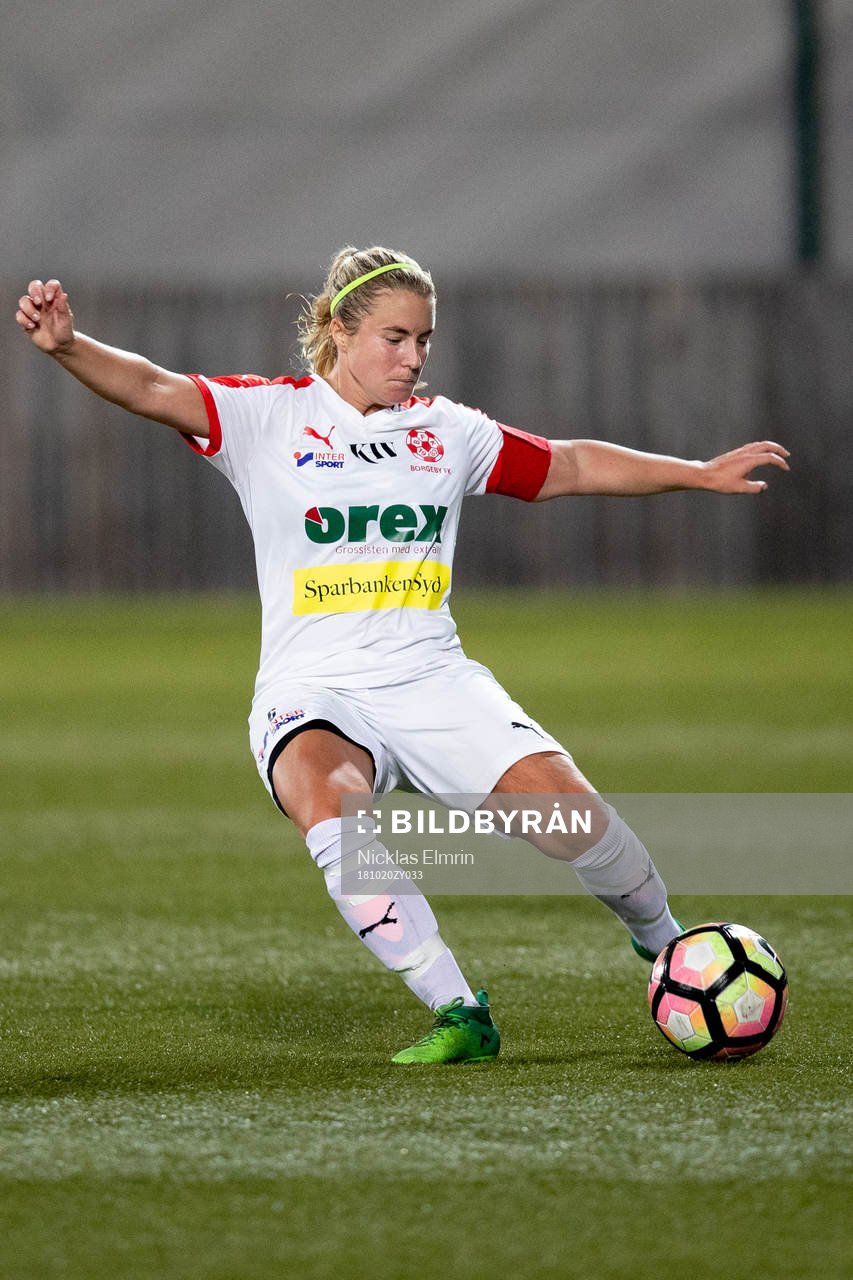 Borgebys Sara Andersson under fotbollsmatchen i kvalet till Elitettan mellan Jitex och Borgeby den 20 oktober 2018 i Mölndal. 