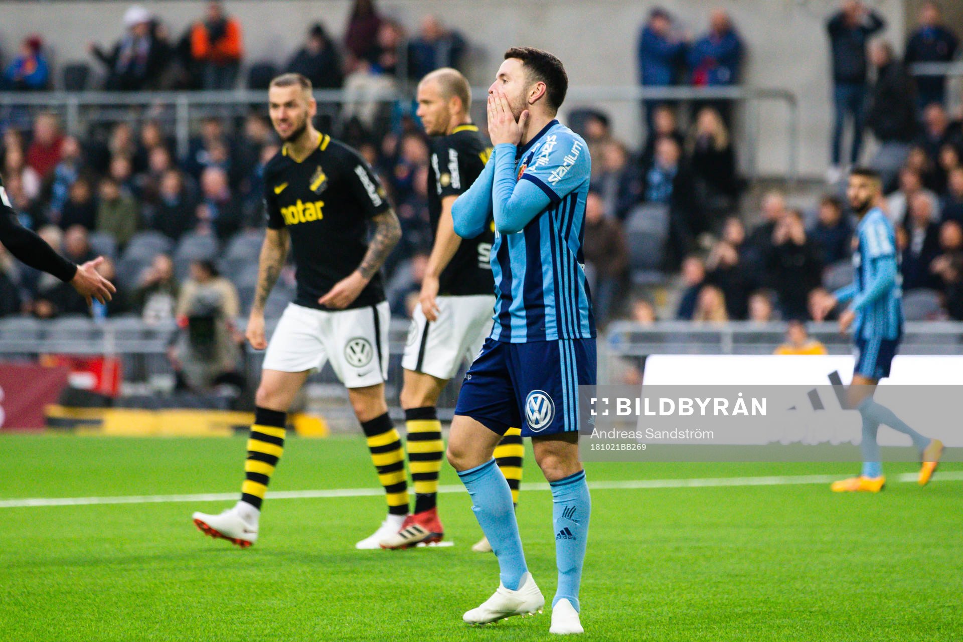 Djurgårdens Kerim Mrabti deppar