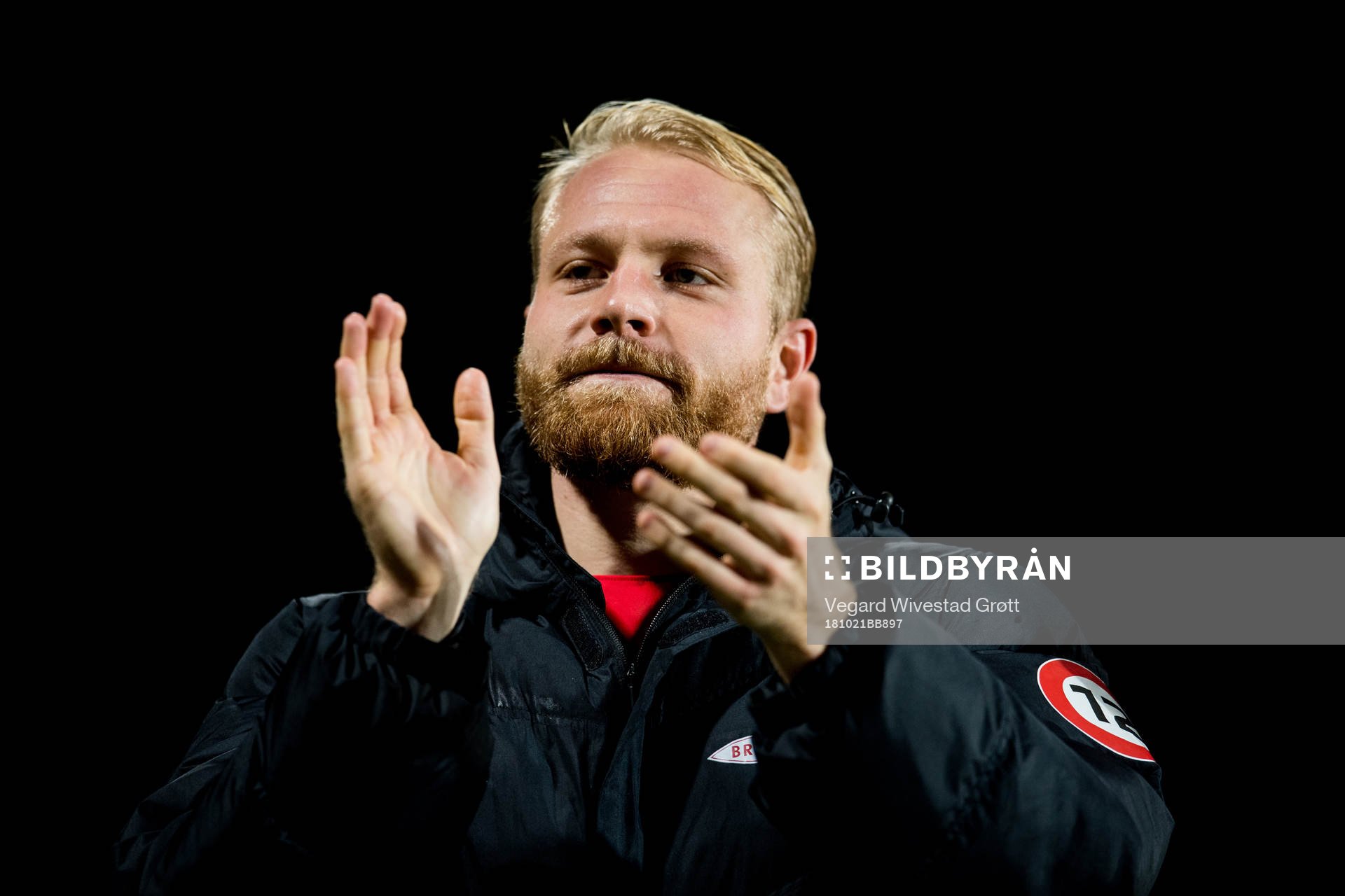 Henrik Kjelsrud Johansen of Brann celebrates after the Eliteserien match between Stabæk and Brann on October 21, 2018 in Bekkestua.
