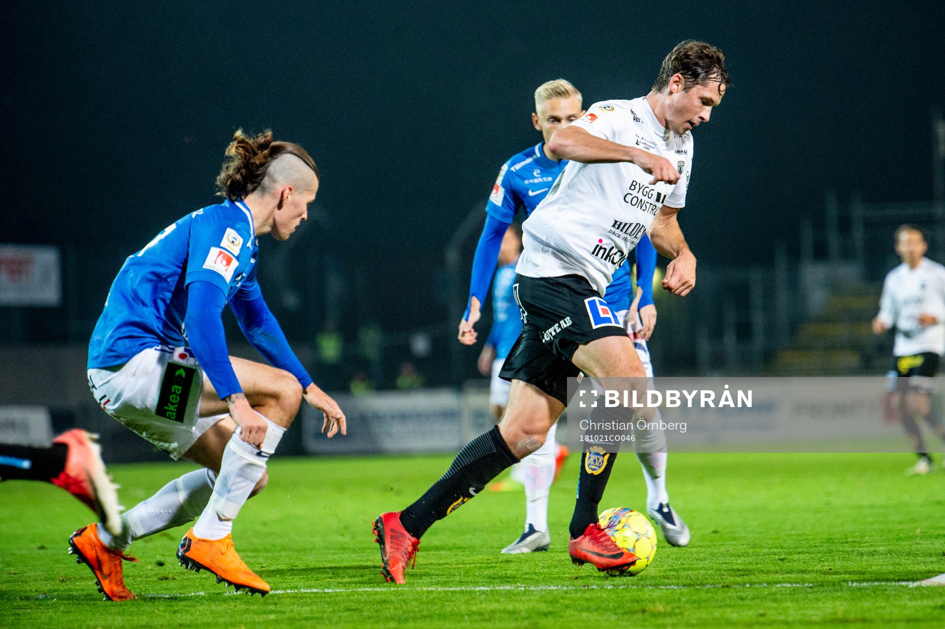 Sirius Philip Haglund mot Trelleborgs Isak Jönsson