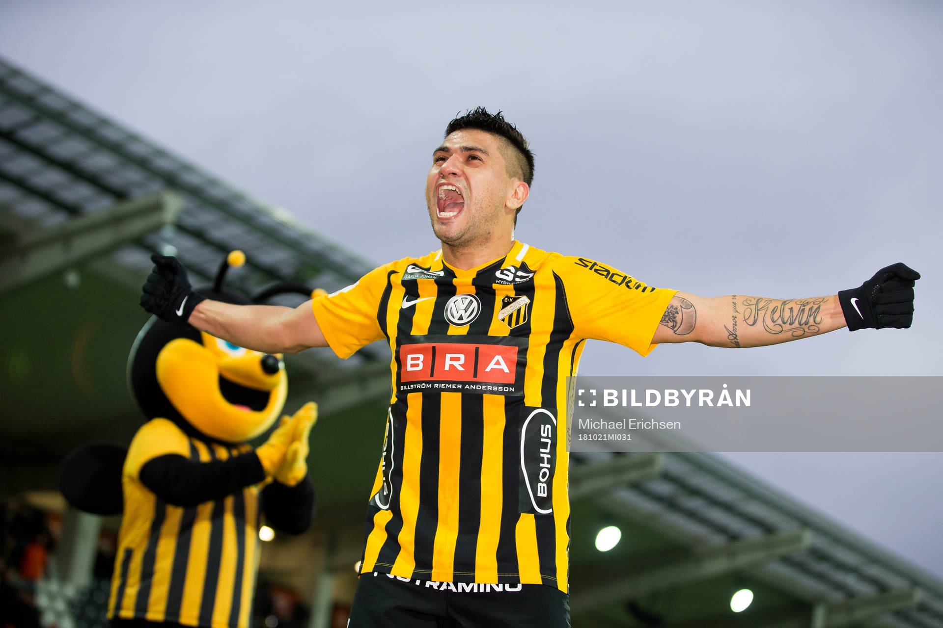 Häckens Paulinho jublar efter fotbollsmatchen i allsvenskan mellan Häcken och Östersund den 21 oktober 2018 i Göteborg.