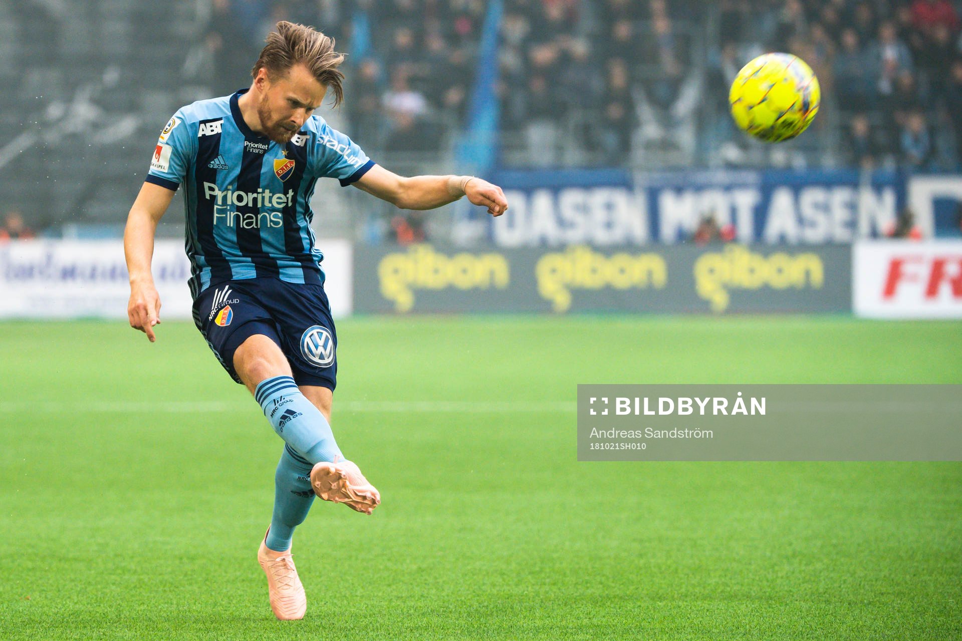 Djurgårdens Jacob Une Larsson