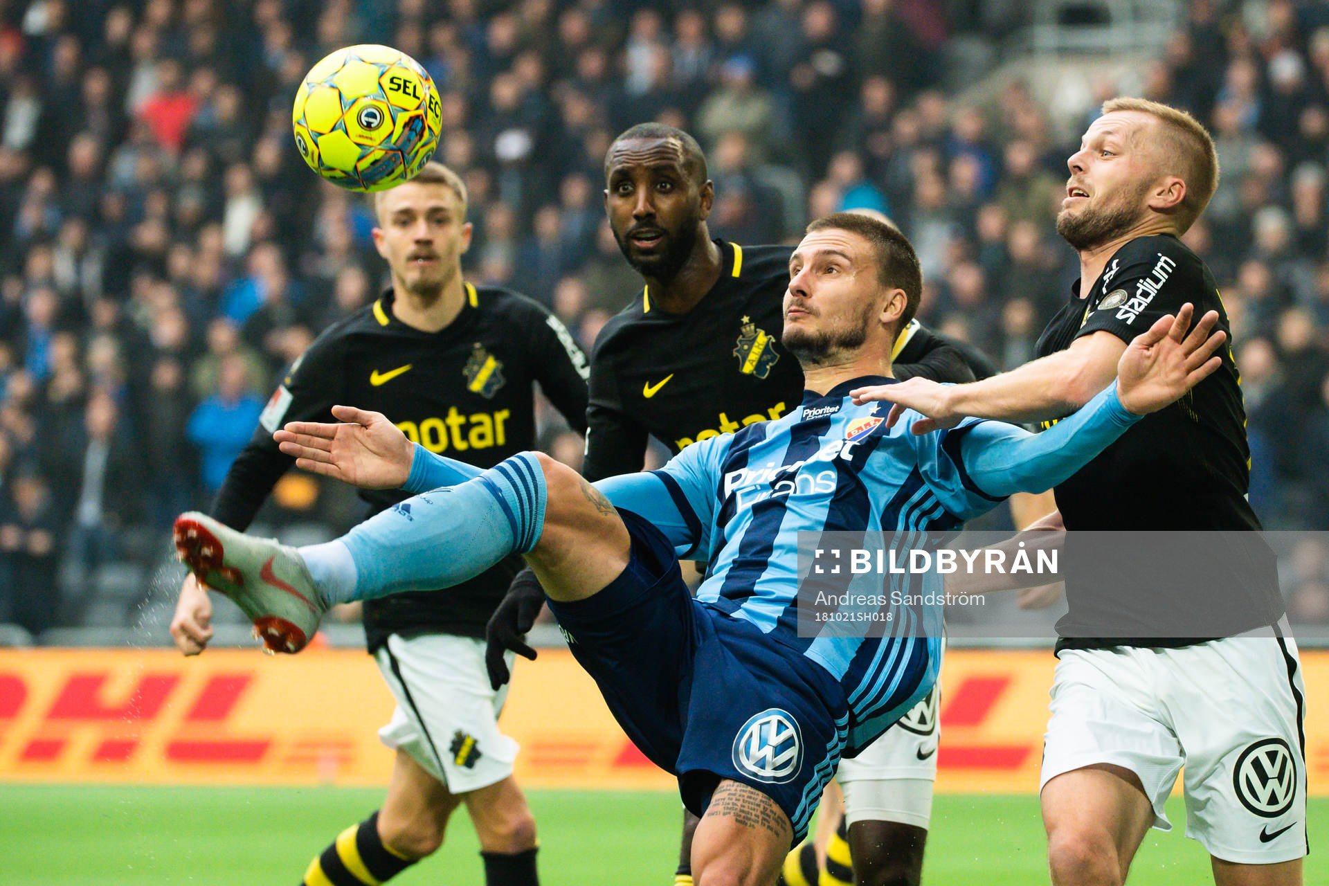 s Henok Goitom och Sebastian Larsson