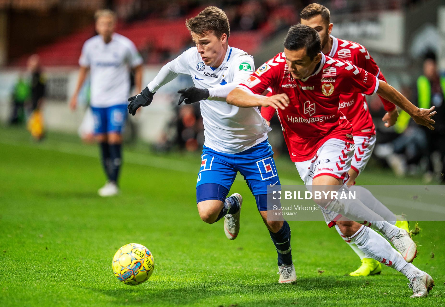 Kalmars Emin Nouri och Norrköpings Simon Skrabb