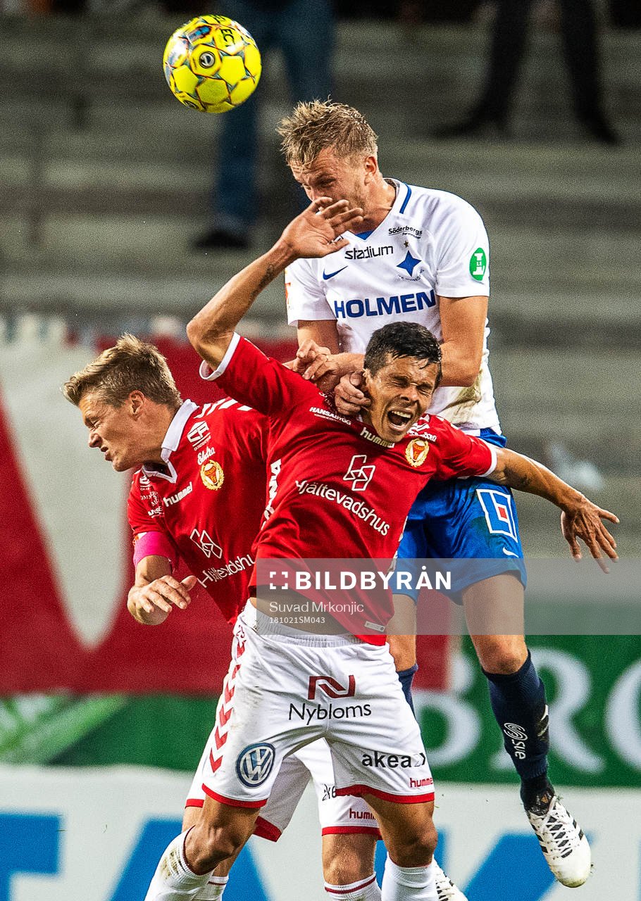 Kalmars Viktor Elm och Romário Pereira Sipião samt