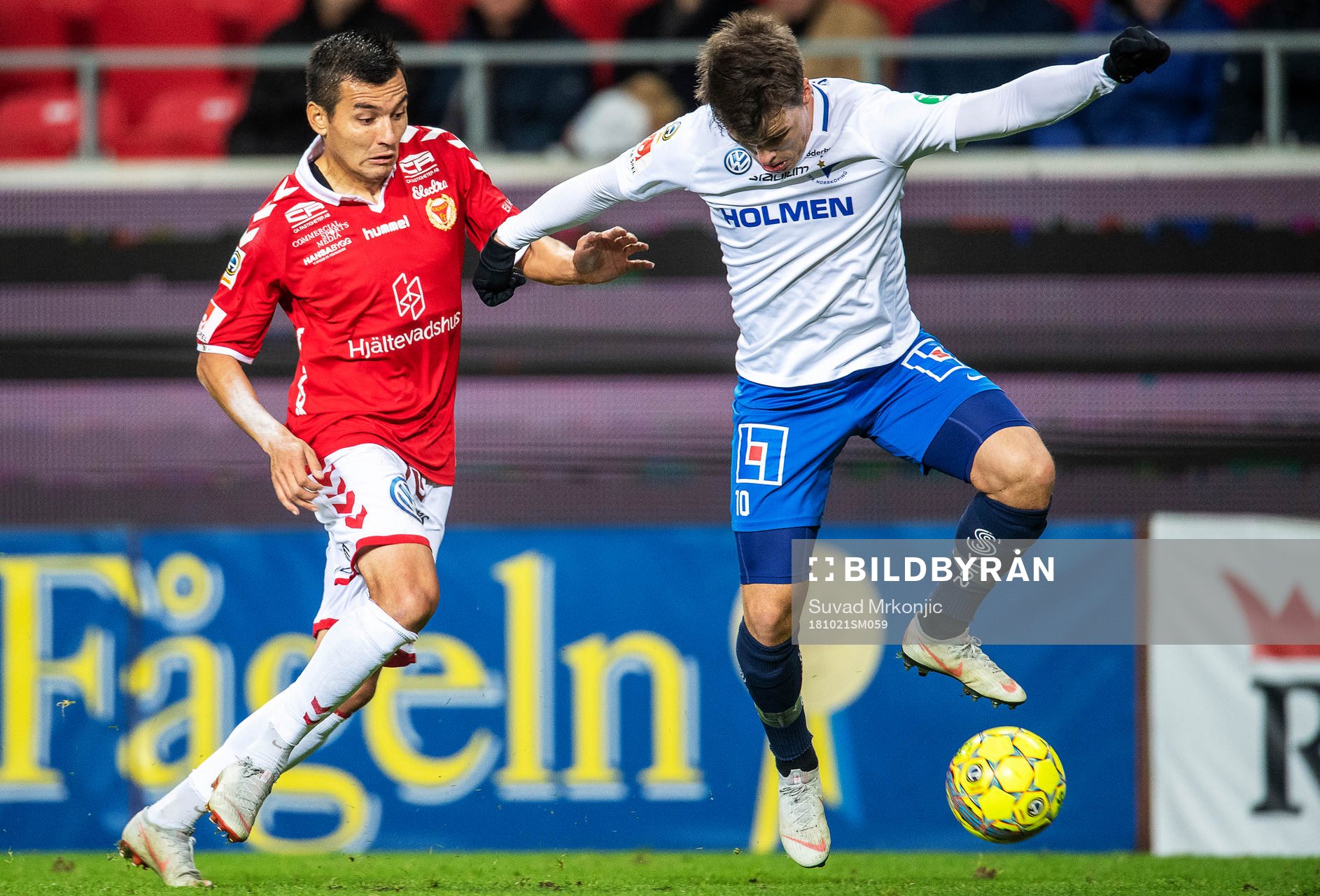 Kalmars Emin Nouri och Norrköpings Simon Skrabb