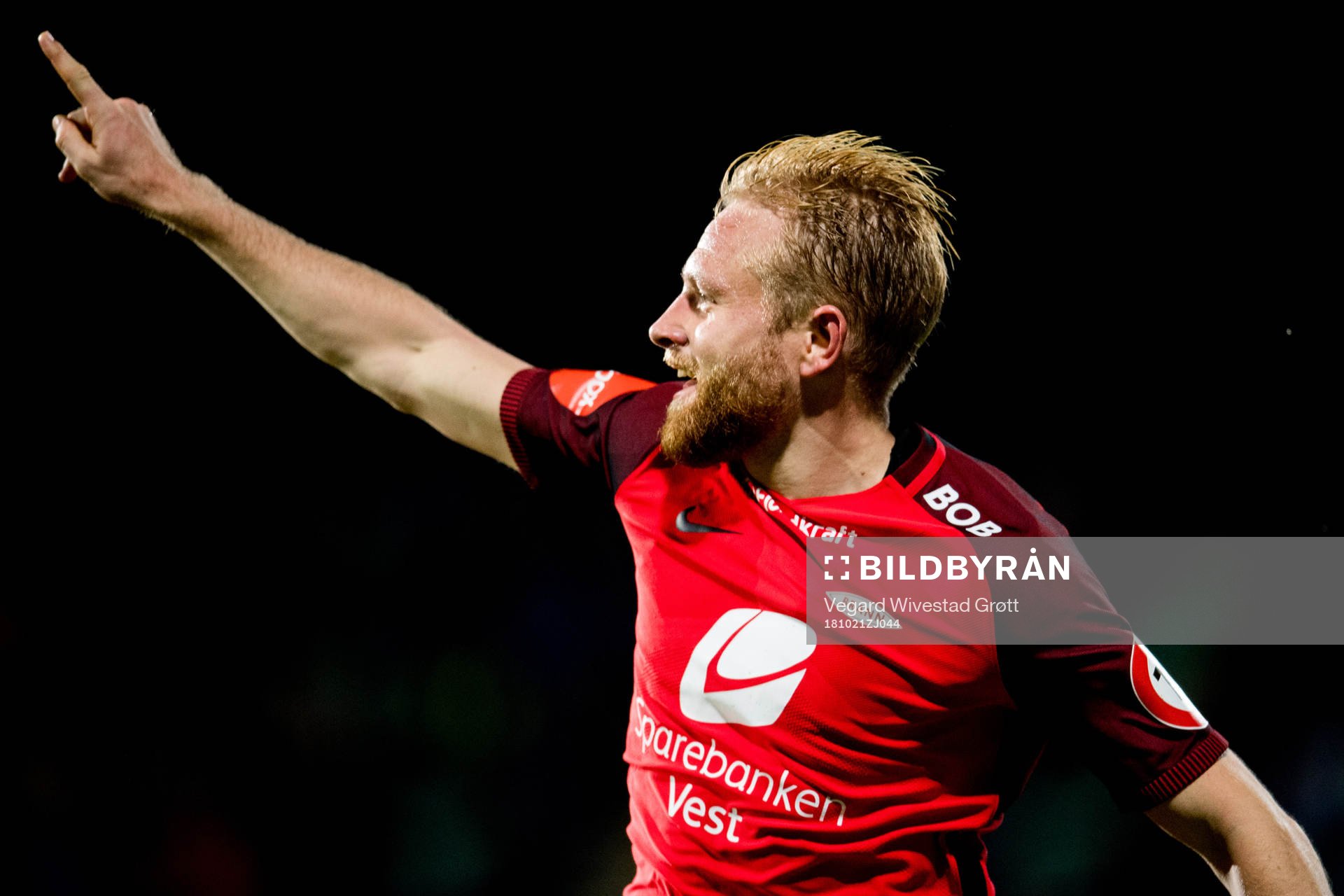 Henrik Kjelsrud Johansen of Brann celebrates